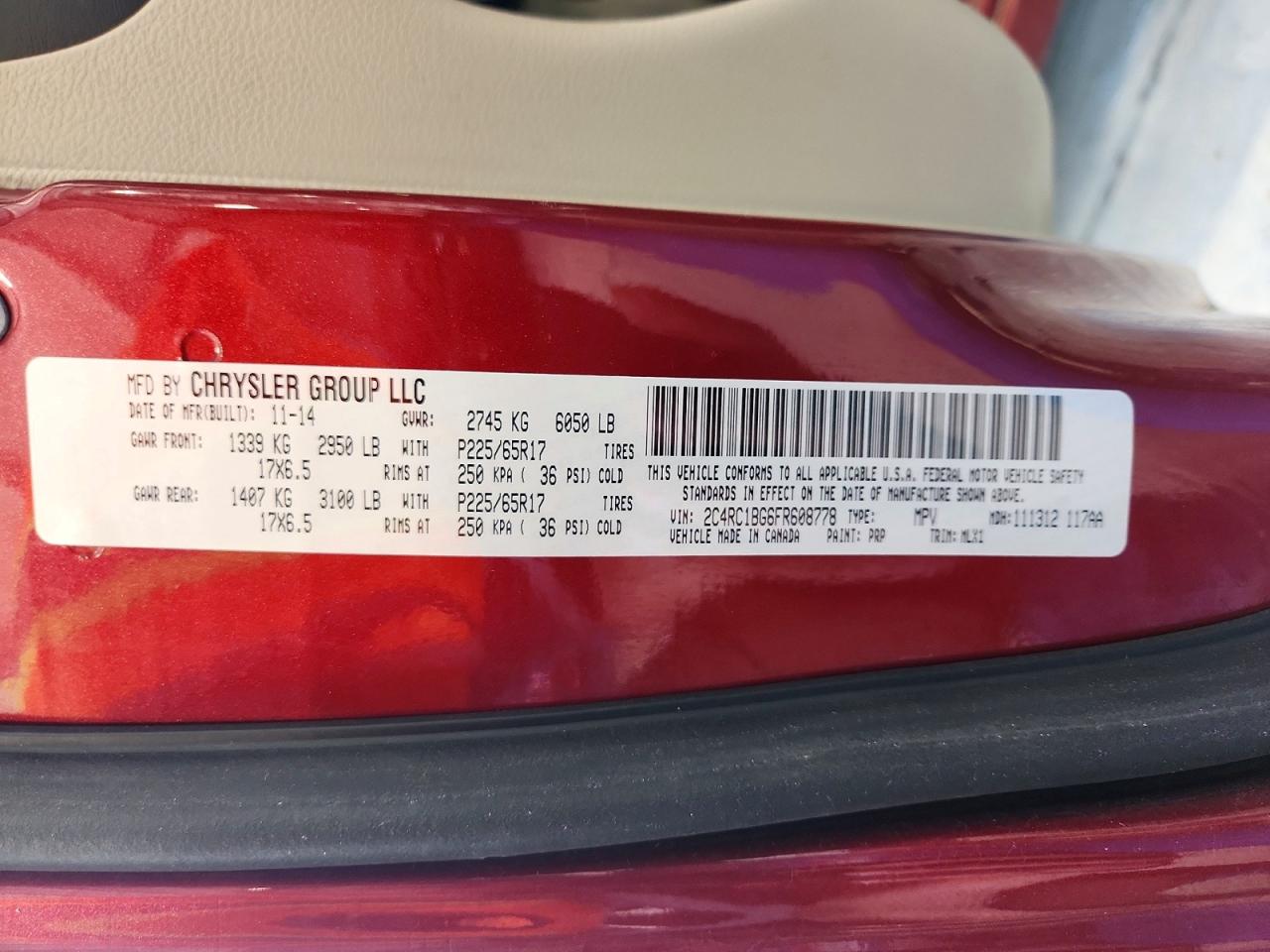 2015 Chrysler Town & Cnt Red vin: 2C4RC1BG6FR608778