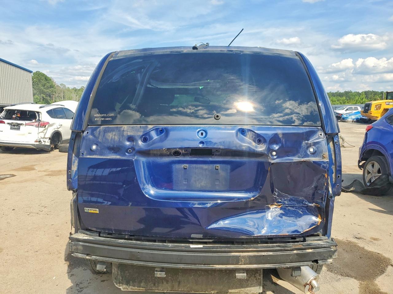 2015 Chrysler Town & Country Touring Синий vin: 2C4RC1BG6FR609705