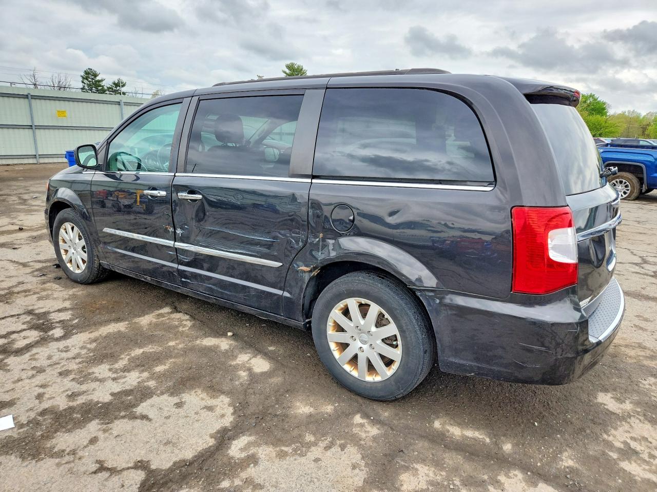 2015 Chrysler Town & Country Touring Charcoal vin: 2C4RC1BG6FR619912