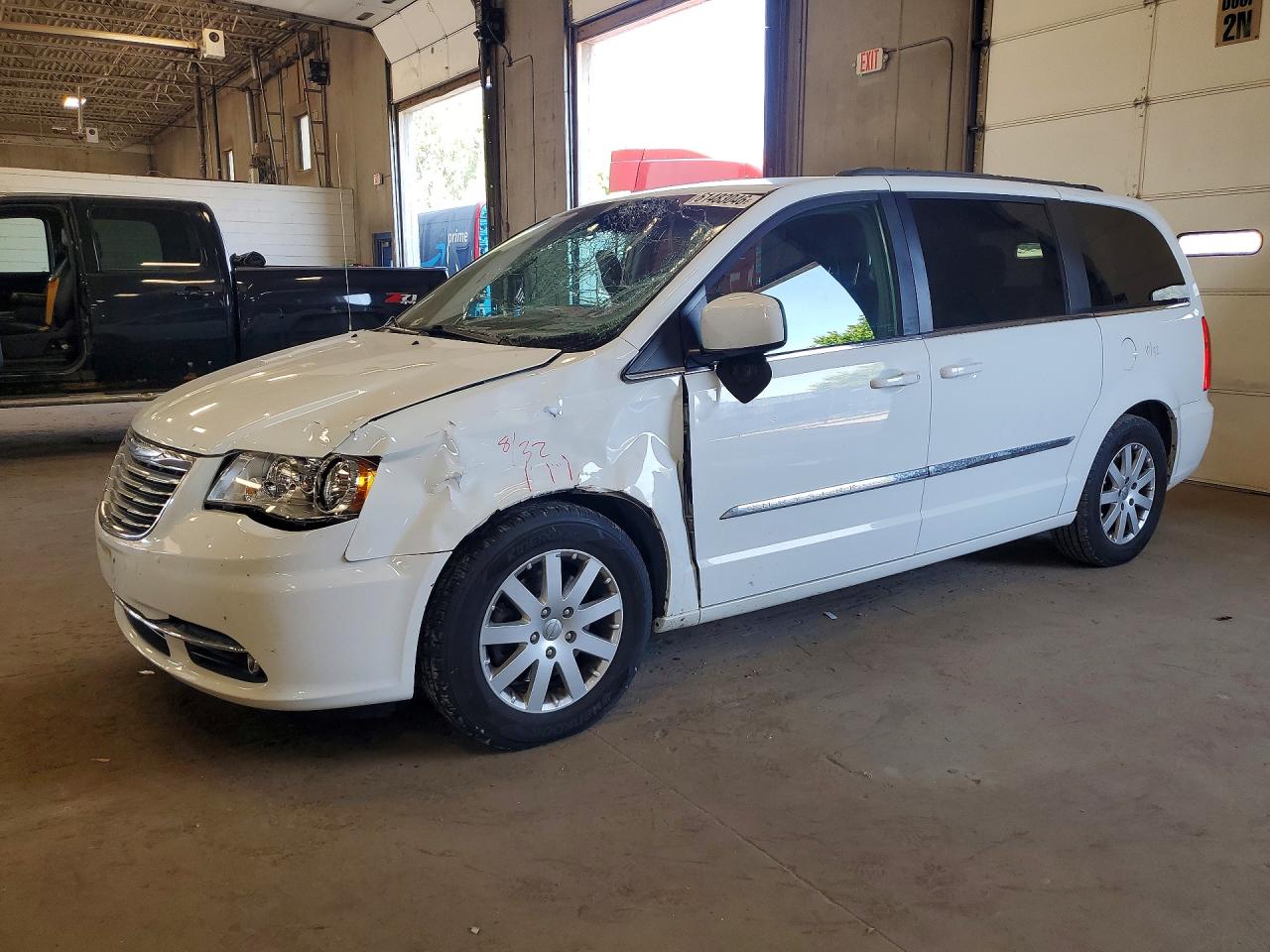 2015 Chrysler Town & Country Touring Белый vin: 2C4RC1BG6FR655017
