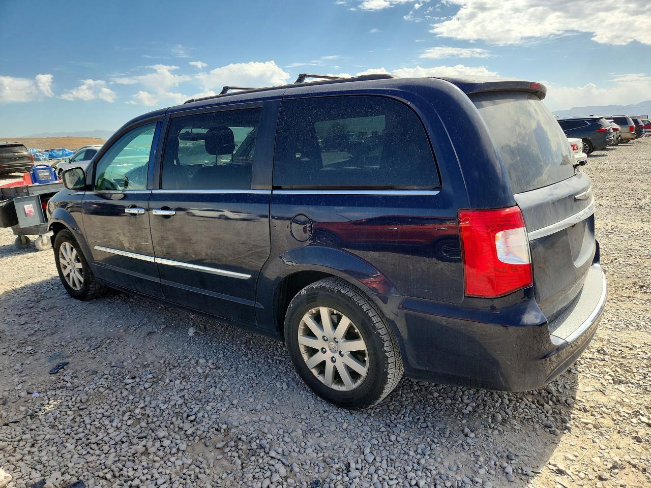 2015 Chrysler Town & Country Touring Blue vin: 2C4RC1BG6FR677437