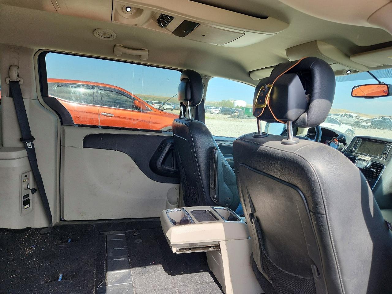 2015 Chrysler Town & Country Touring Blue vin: 2C4RC1BG6FR677437