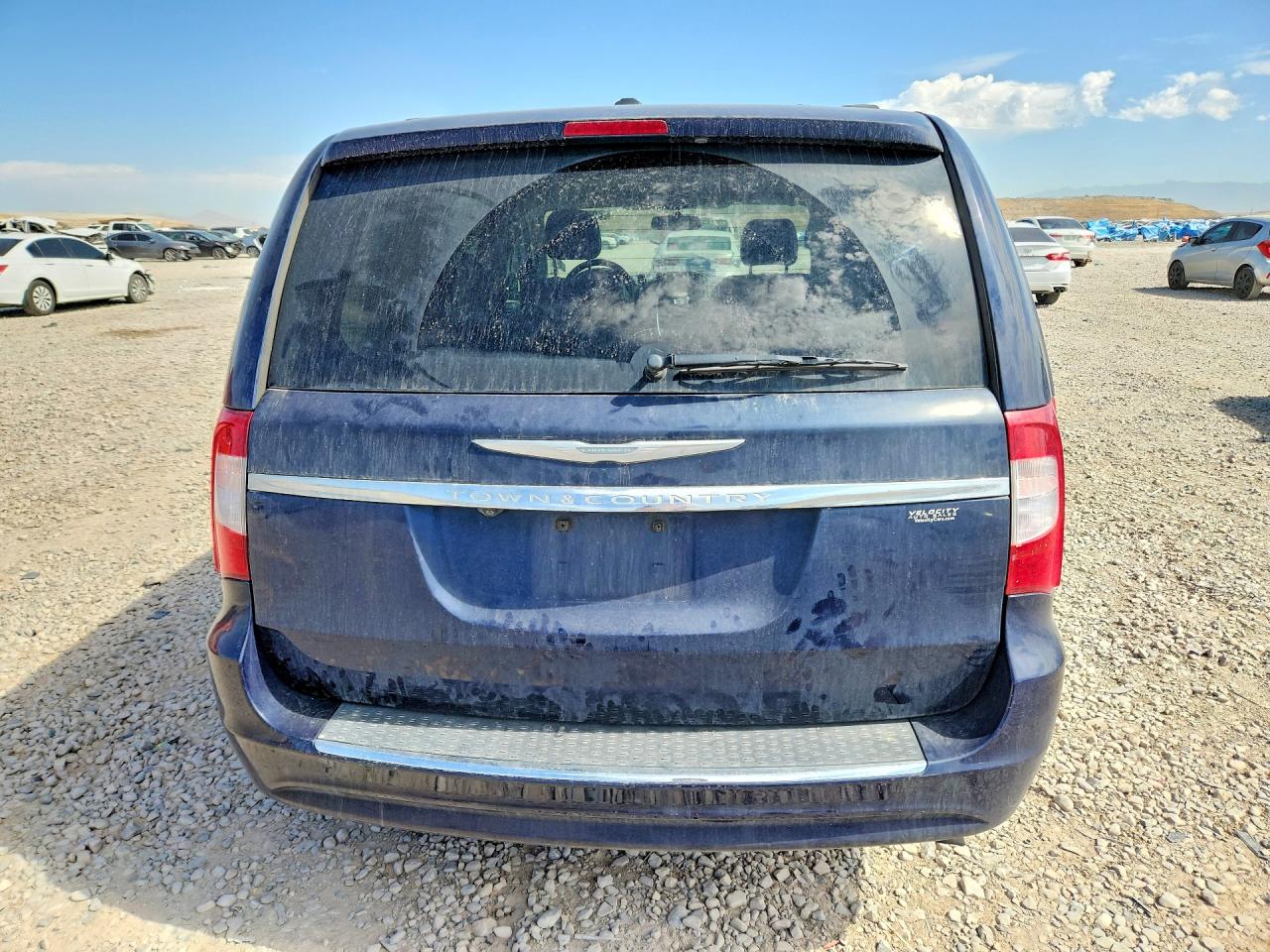 2015 Chrysler Town & Country Touring Blue vin: 2C4RC1BG6FR677437