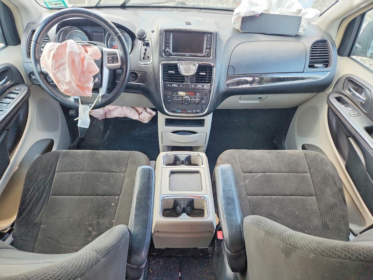 2012 Chrysler Town & Country Touring Silver vin: 2C4RC1BG7CR169134