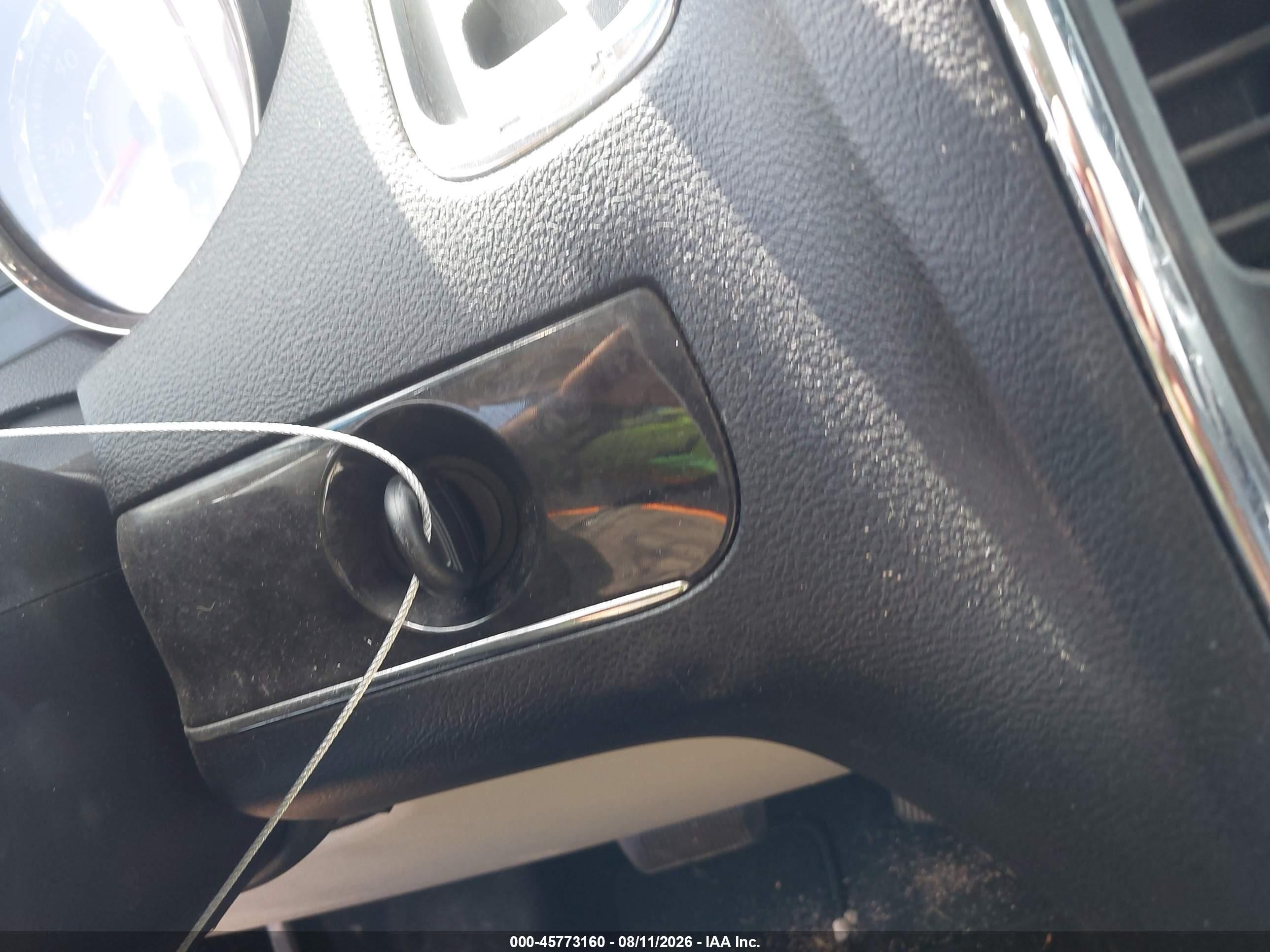 2012 Chrysler Town & Country Touring Серебряный vin: 2C4RC1BG7CR348810