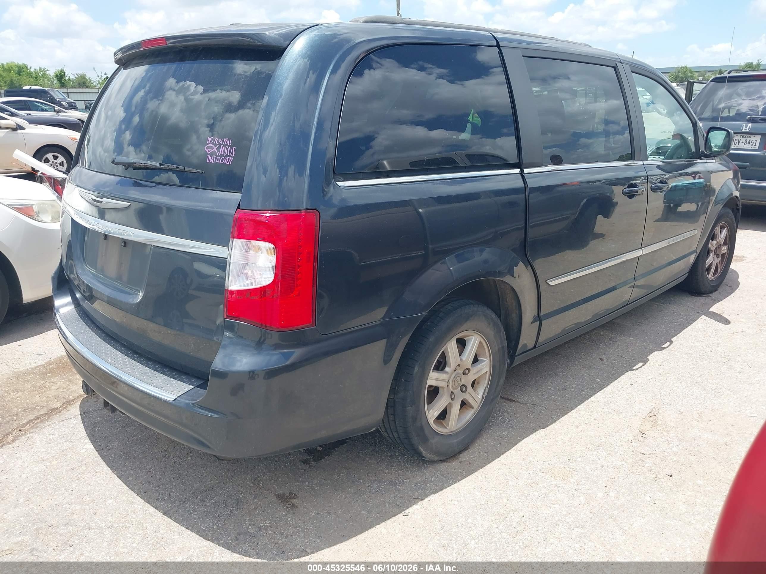 2013 Chrysler Town & Country Touring Gray vin: 2C4RC1BG7DR637963