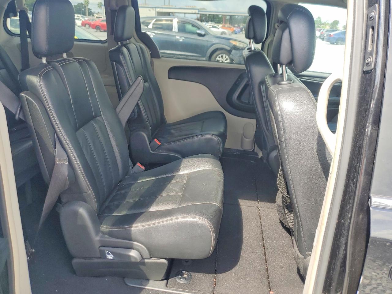 2013 Chrysler Town & Country Touring Black vin: 2C4RC1BG7DR751641
