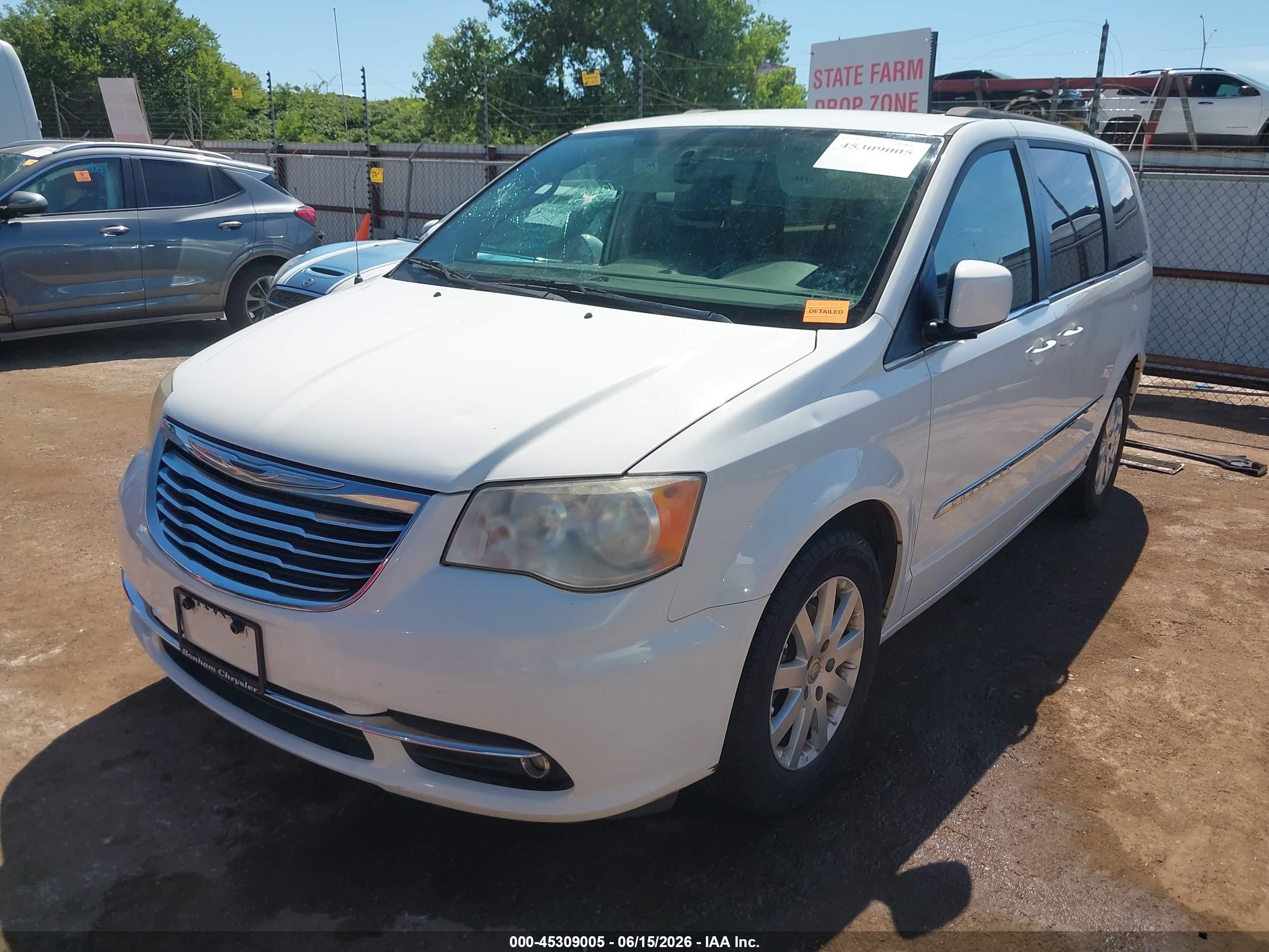 2013 Chrysler Town & Country Touring Белый vin: 2C4RC1BG7DR787541