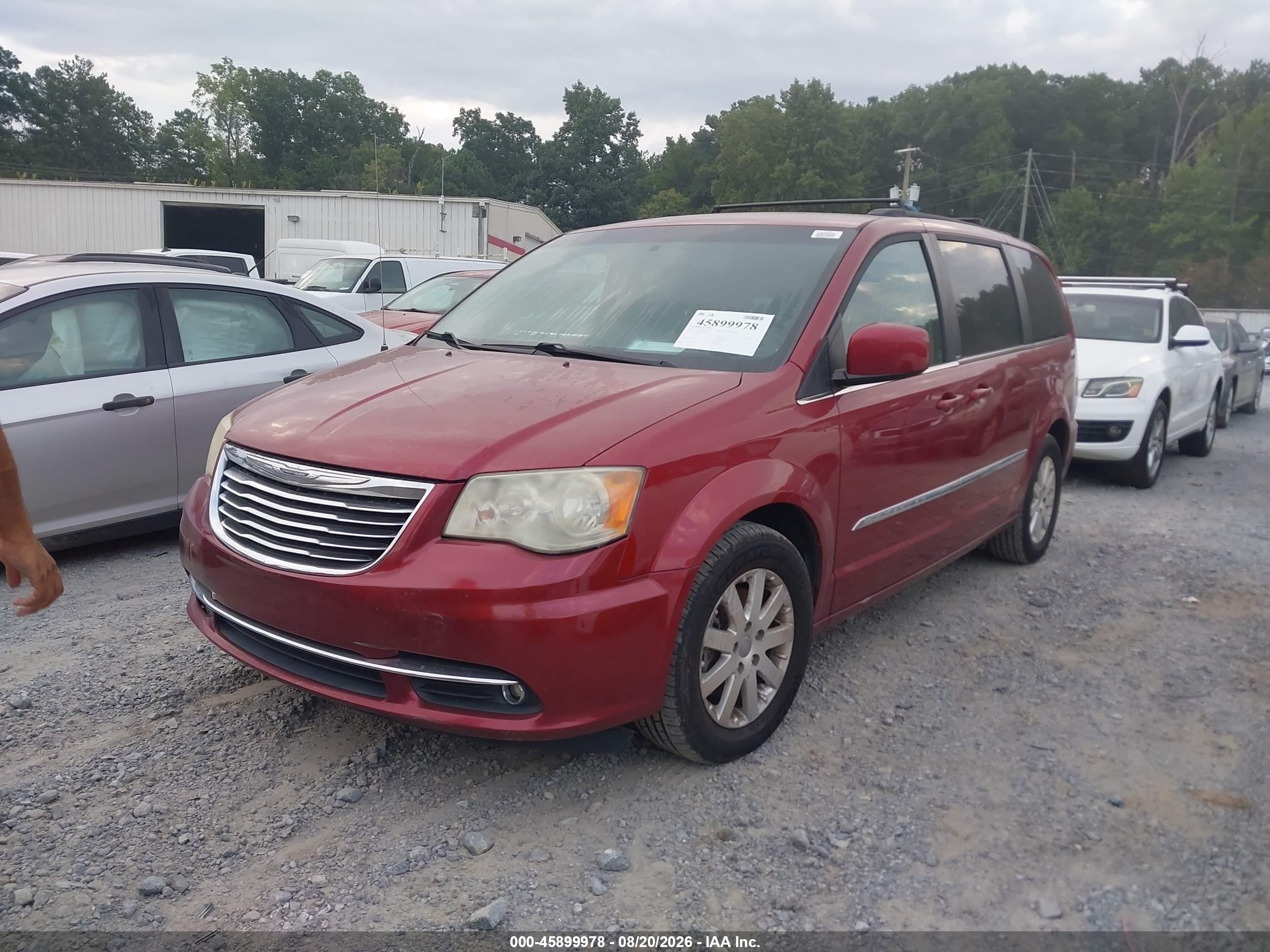 2014 Chrysler Town & Country Touring Red vin: 2C4RC1BG7ER124844