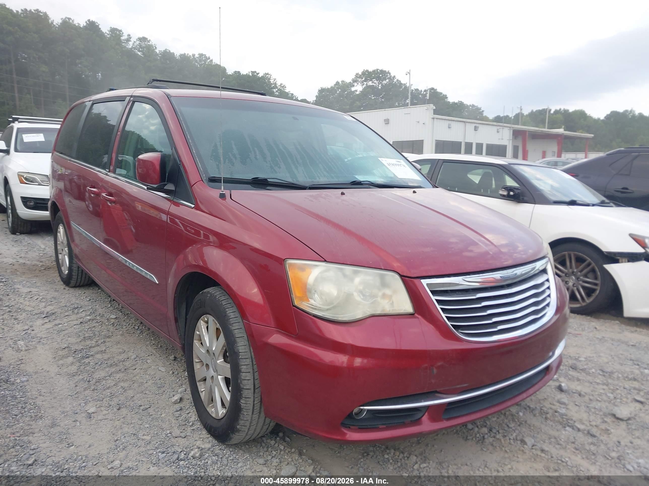 2014 Chrysler Town & Country Touring Red vin: 2C4RC1BG7ER124844