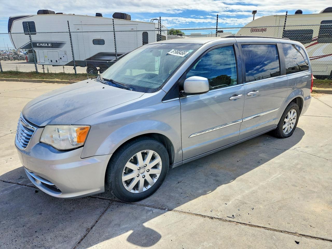 2014 Chrysler Town & Country Touring Silver vin: 2C4RC1BG7ER126058