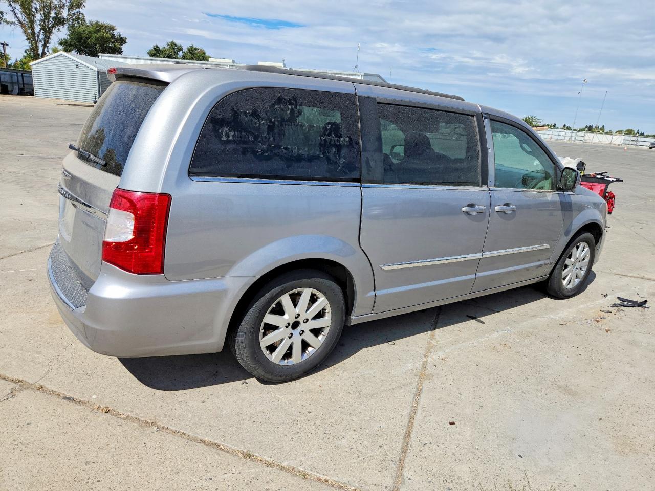 2014 Chrysler Town & Country Touring Silver vin: 2C4RC1BG7ER126058