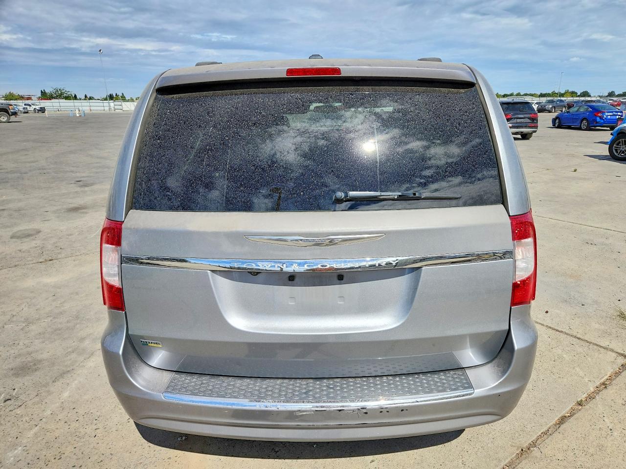 2014 Chrysler Town & Country Touring Silver vin: 2C4RC1BG7ER126058