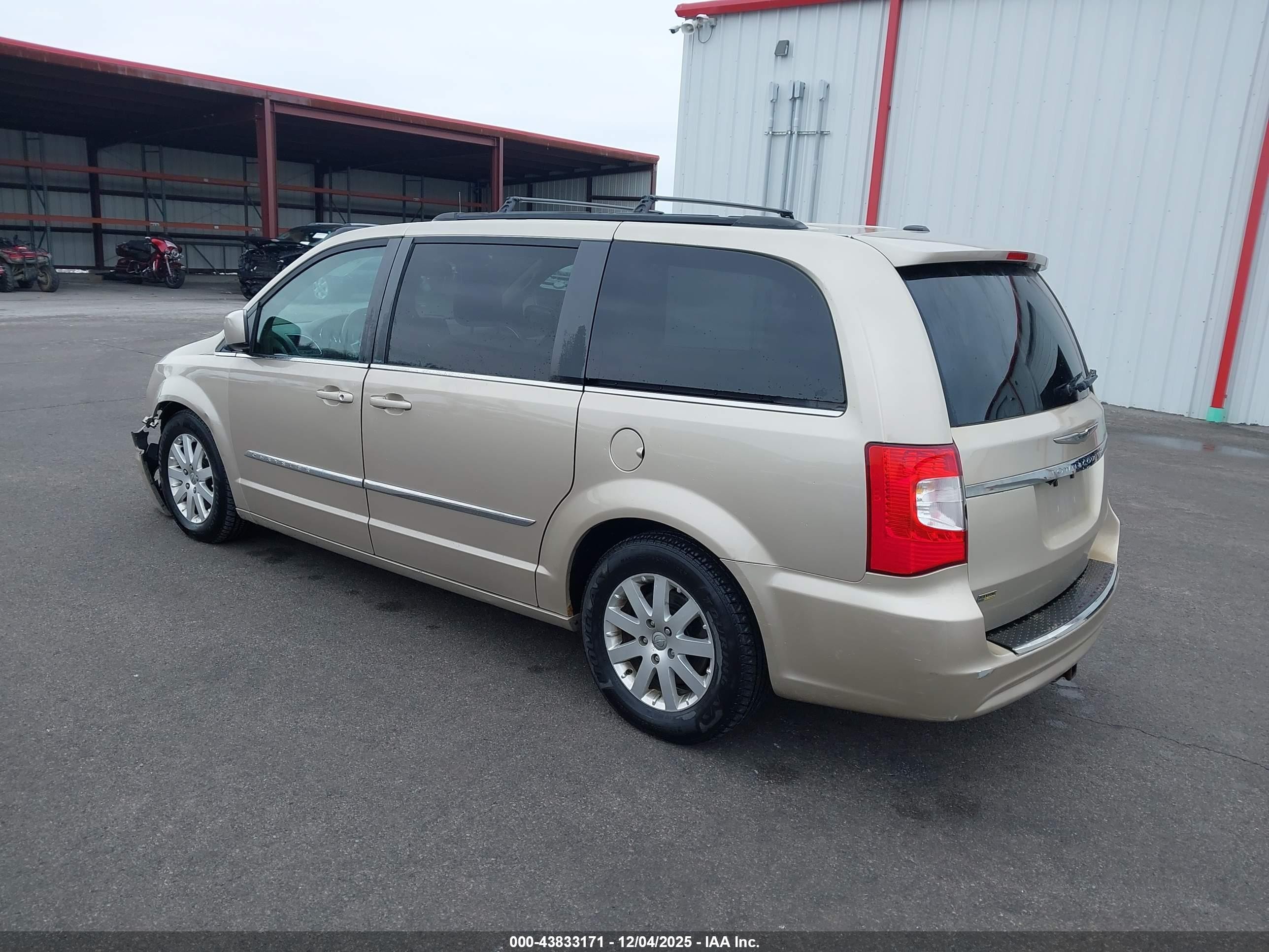 2014 Chrysler Town & Country Touring Gold vin: 2C4RC1BG7ER158508