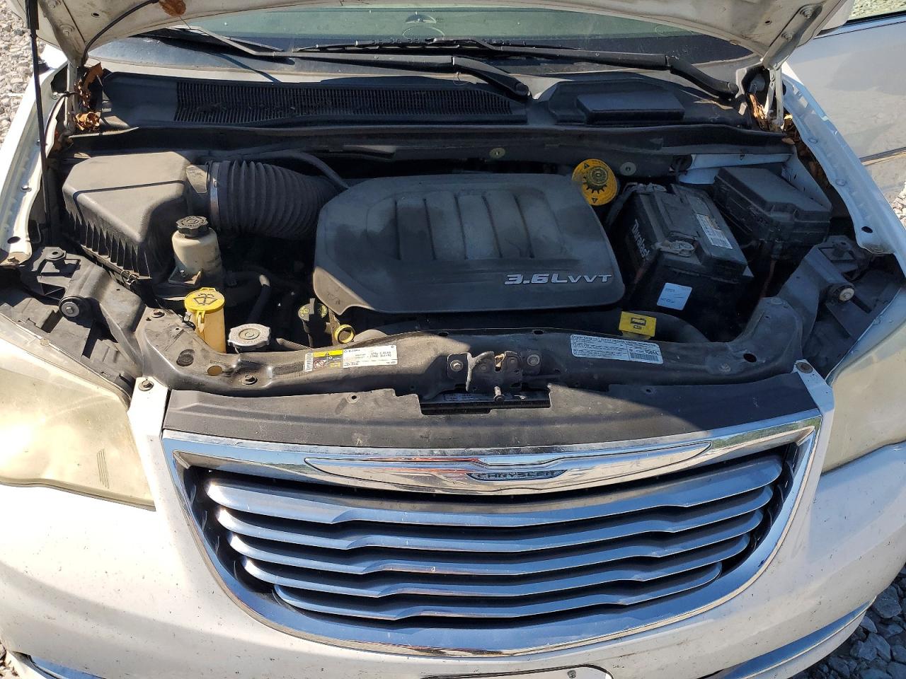 2014 Chrysler Town & Country Touring Белый vin: 2C4RC1BG7ER159853