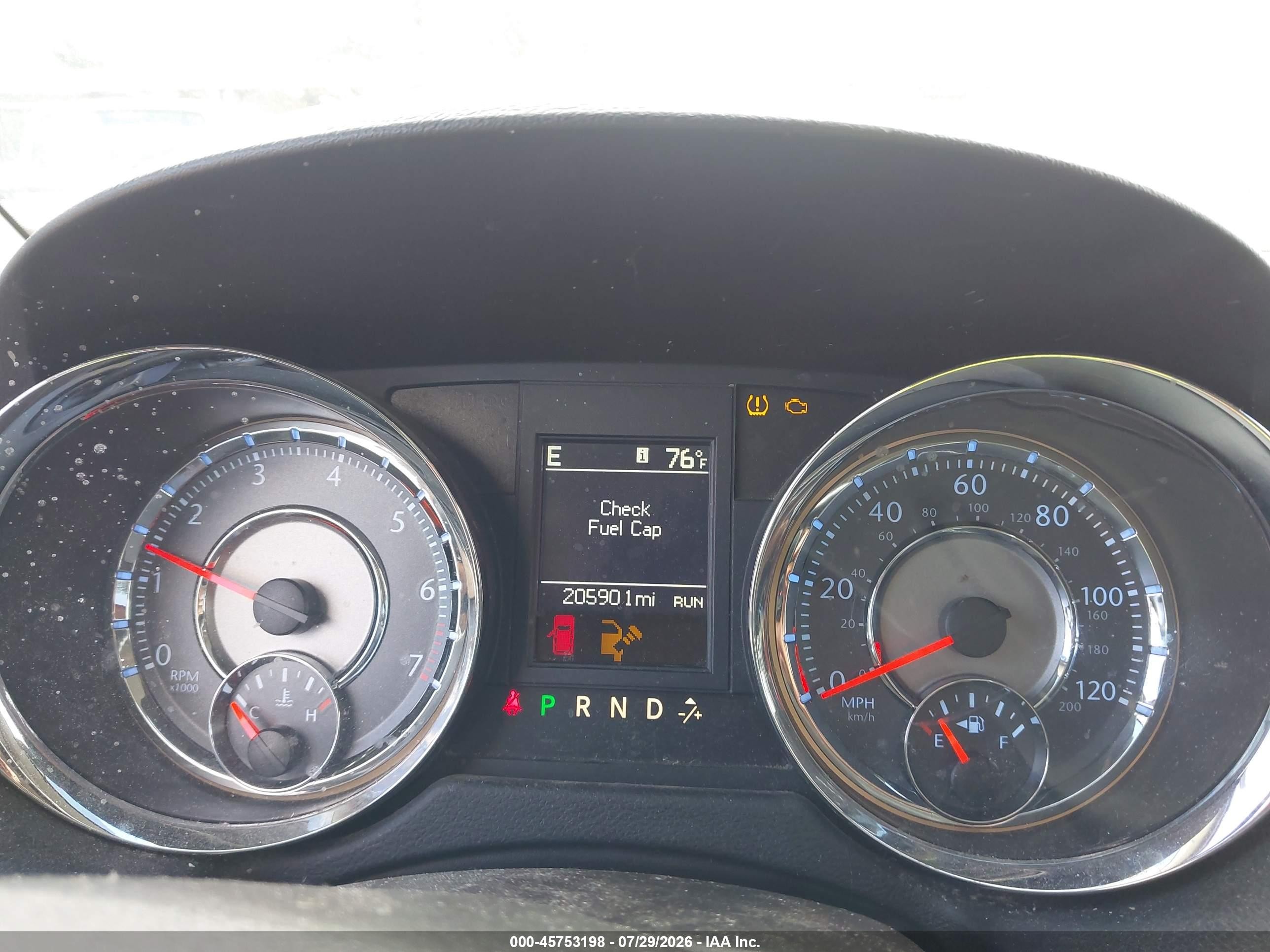 2014 Chrysler Town & Country Touring White vin: 2C4RC1BG7ER211627
