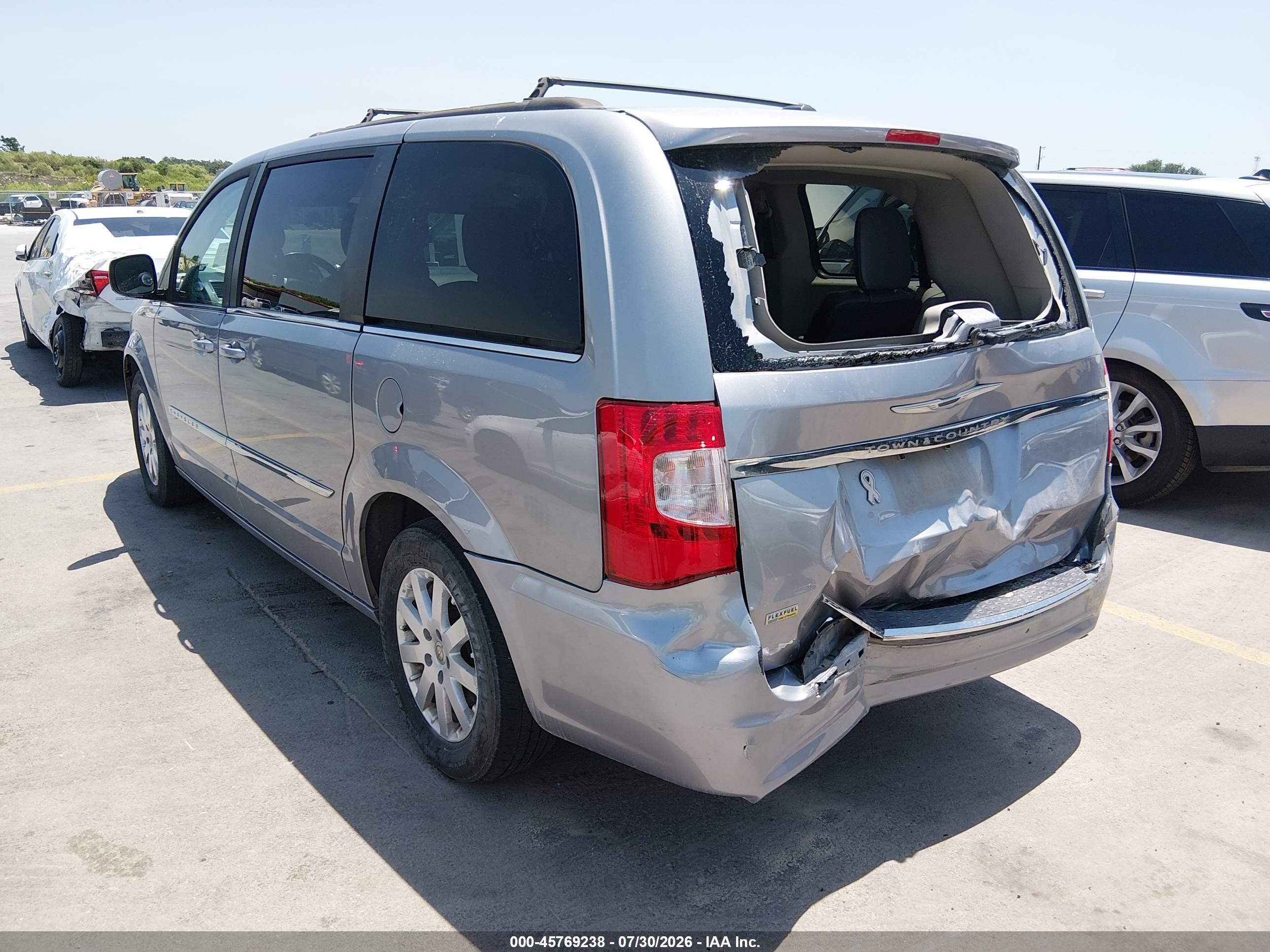 2014 Chrysler Town & Country Touring Silver vin: 2C4RC1BG7ER295268