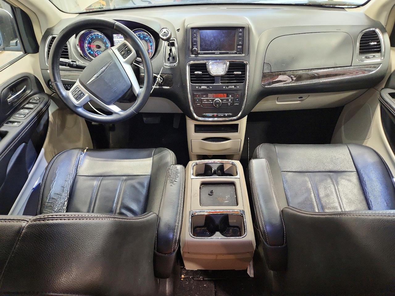 2014 Chrysler Town & Country Touring Gold vin: 2C4RC1BG7ER402416