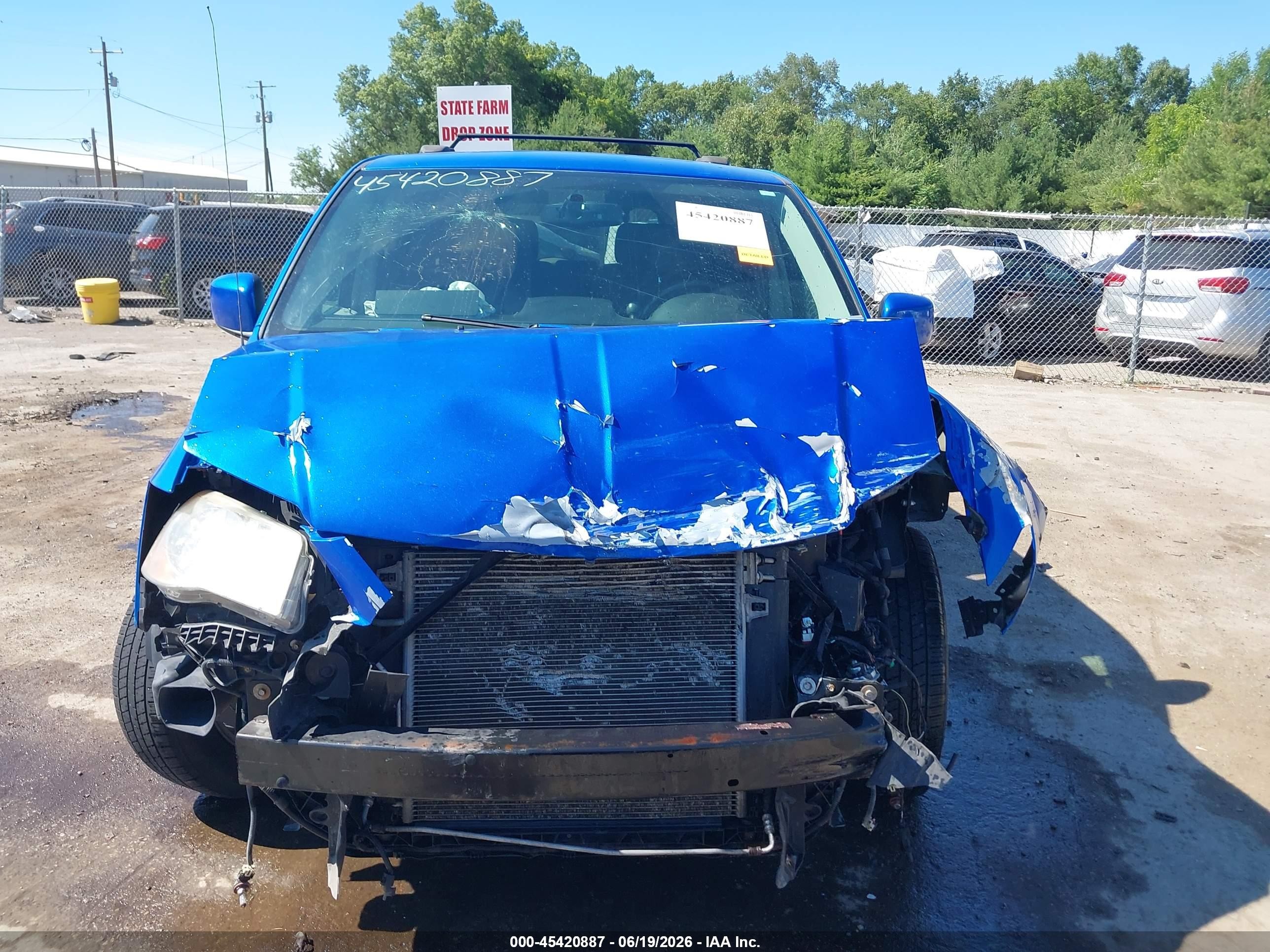 2014 Chrysler Town & Country Touring Blue vin: 2C4RC1BG7ER408510