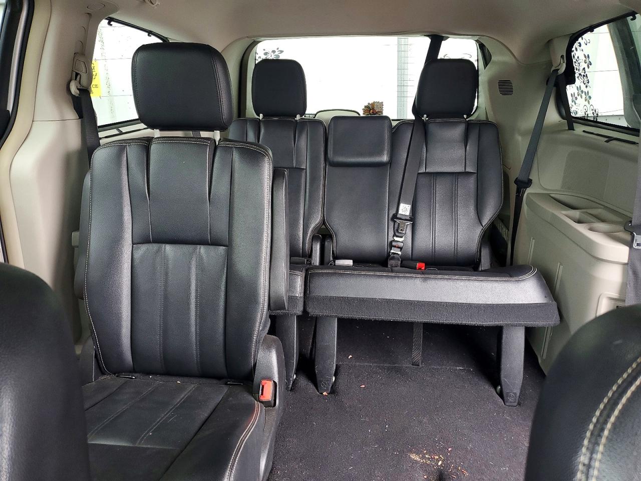 2015 Chrysler Town & Country Touring Silver vin: 2C4RC1BG7FR754204