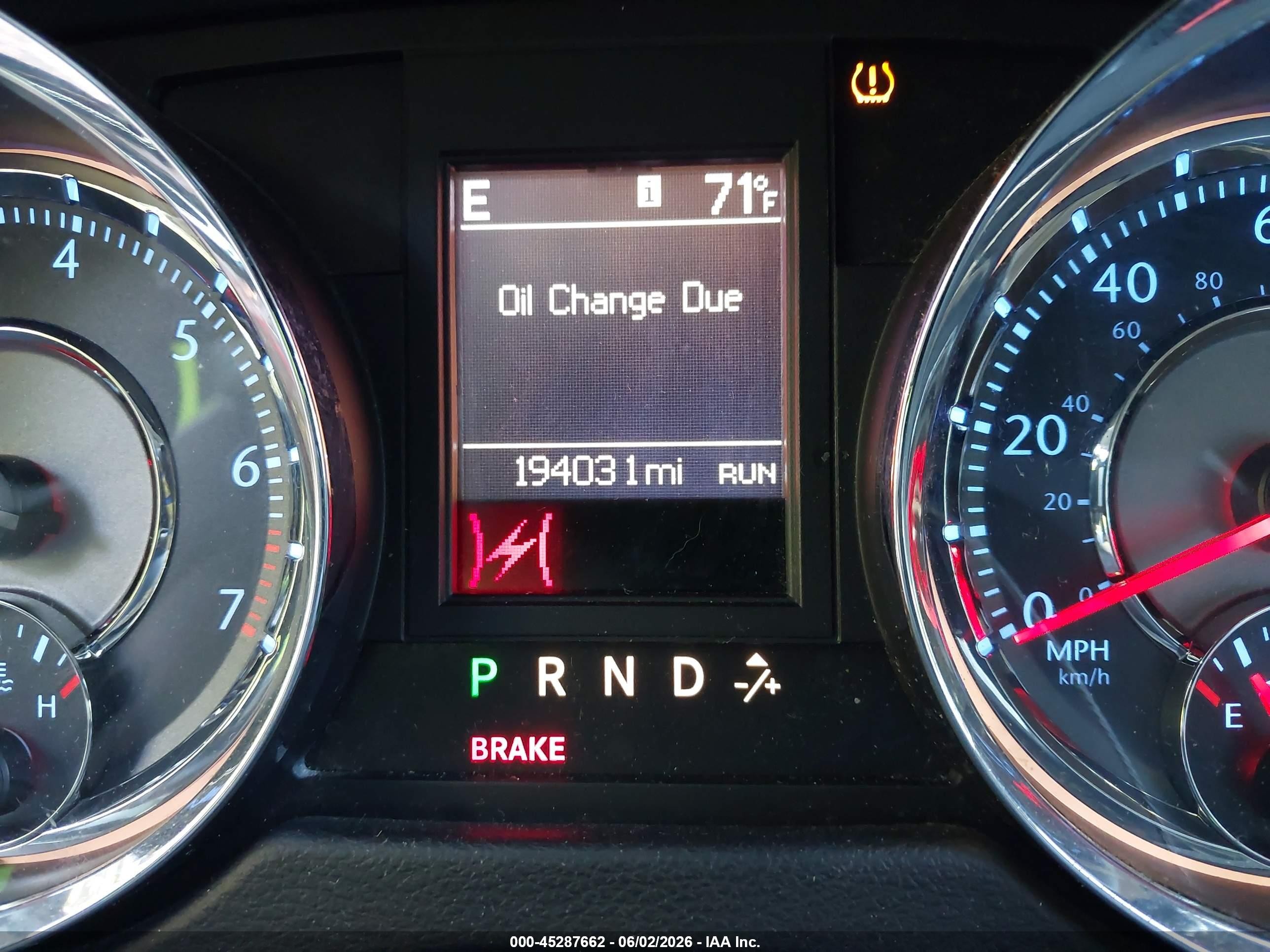 2016 Chrysler Town & Country Touring Gray vin: 2C4RC1BG7GR252410