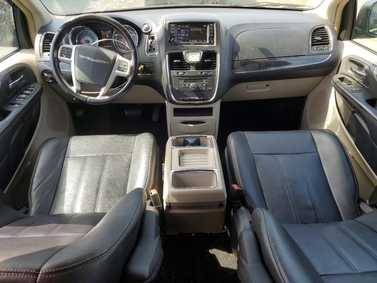 2016 Chrysler Town & Country Touring Black vin: 2C4RC1BG7GR290901