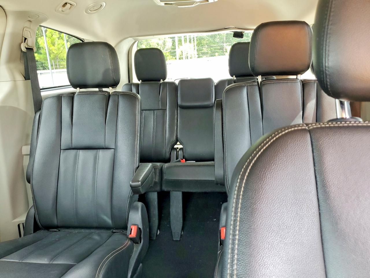2016 Chrysler Town & Country Touring Gray vin: 2C4RC1BG7GR295077