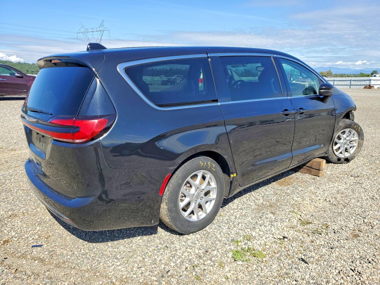 2023 Chrysler Pacifica Touring L Black vin: 2C4RC1BG7PR553355