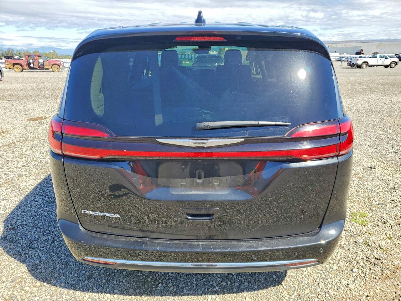 2023 Chrysler Pacifica Touring L Black vin: 2C4RC1BG7PR553355