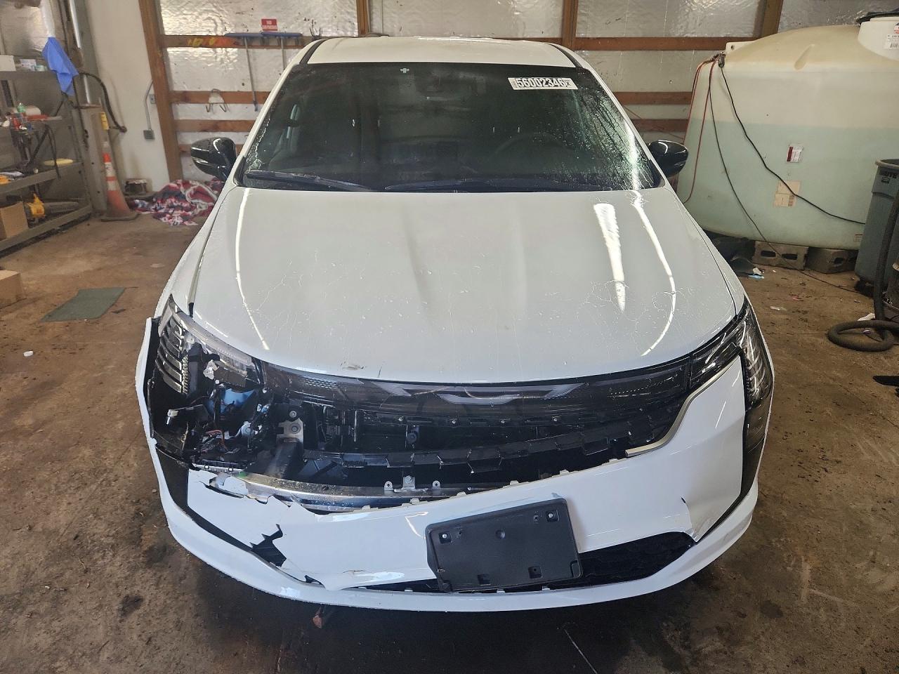 2027 Chrysler Pacifica Select White vin: 2C4RC1BG7VR556169