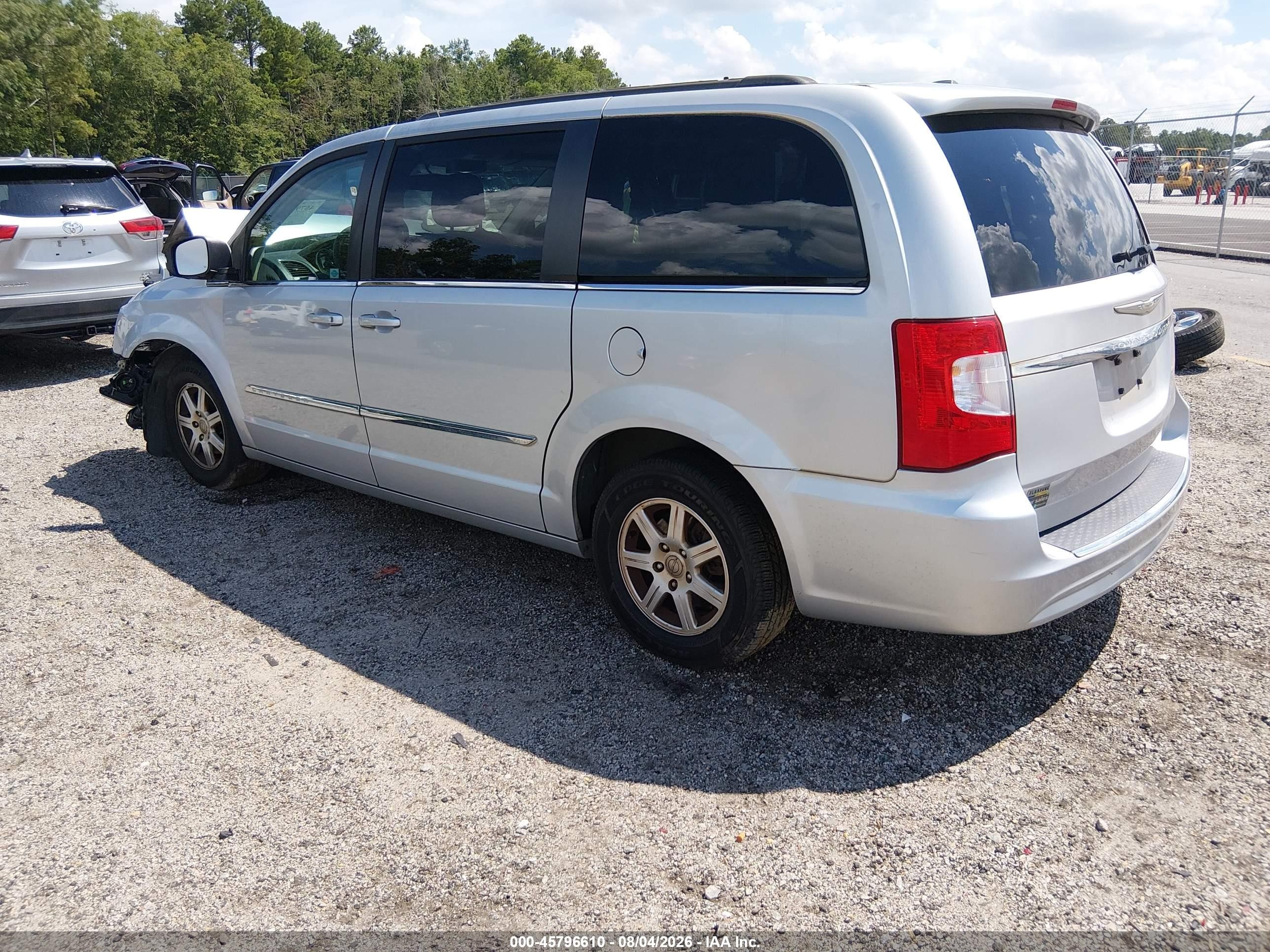 2012 Chrysler Town & Country Touring Silver vin: 2C4RC1BG8CR318957