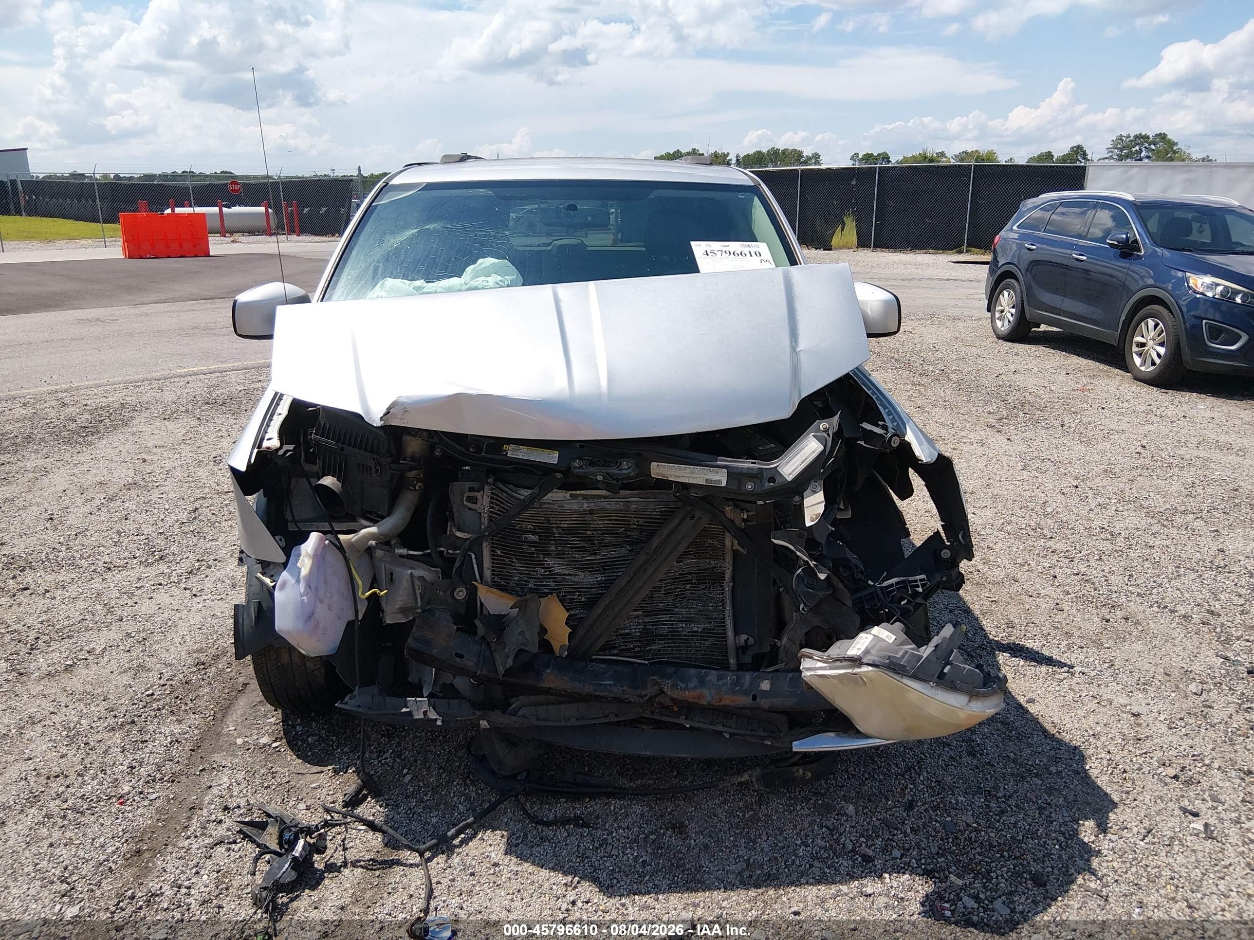 2012 Chrysler Town & Country Touring Silver vin: 2C4RC1BG8CR318957