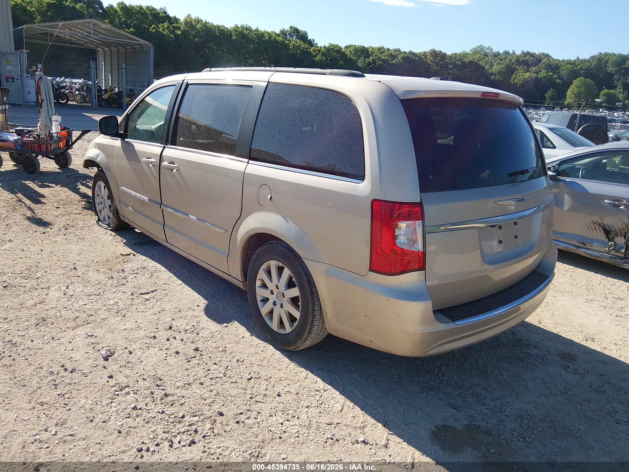 2013 Chrysler Town & Country Touring Золотой vin: 2C4RC1BG8DR510851