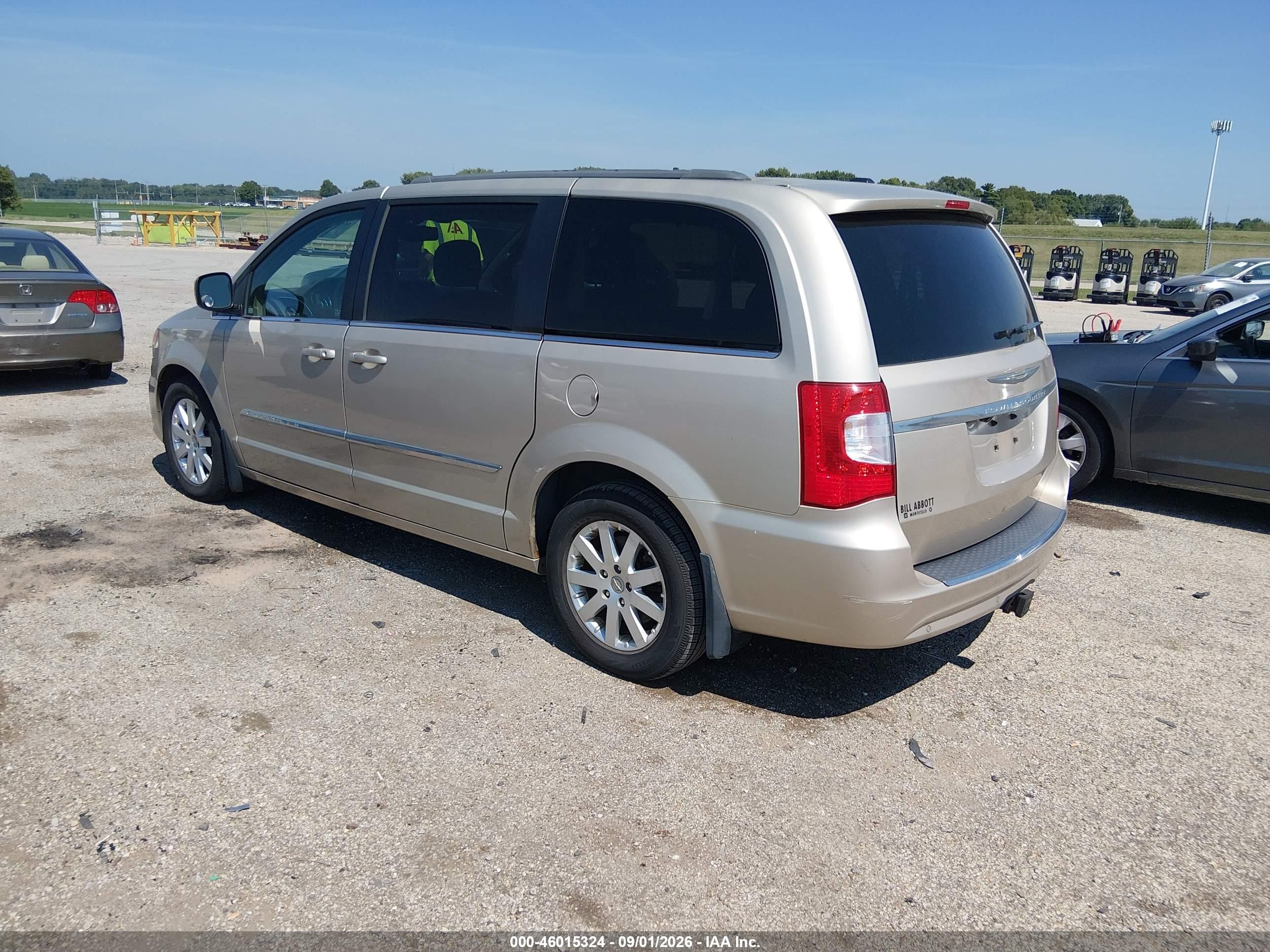 2013 Chrysler Town & Country Touring Бежевый vin: 2C4RC1BG8DR573528