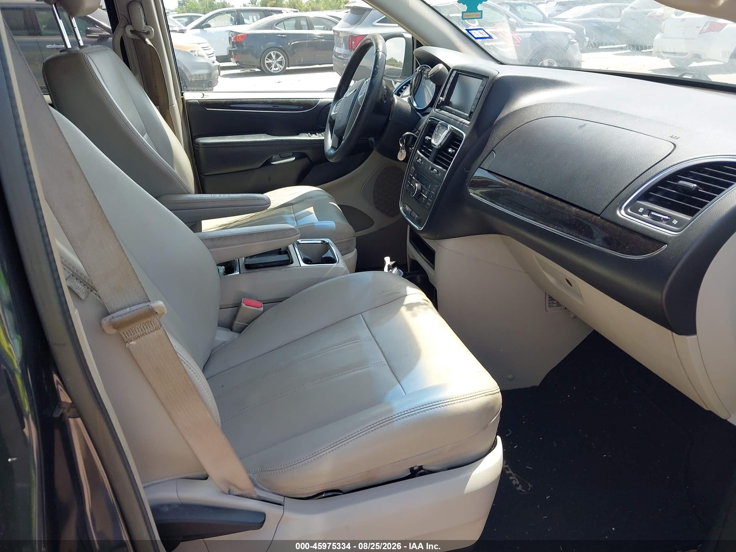 2013 Chrysler Town & Country Touring Gray vin: 2C4RC1BG8DR594637
