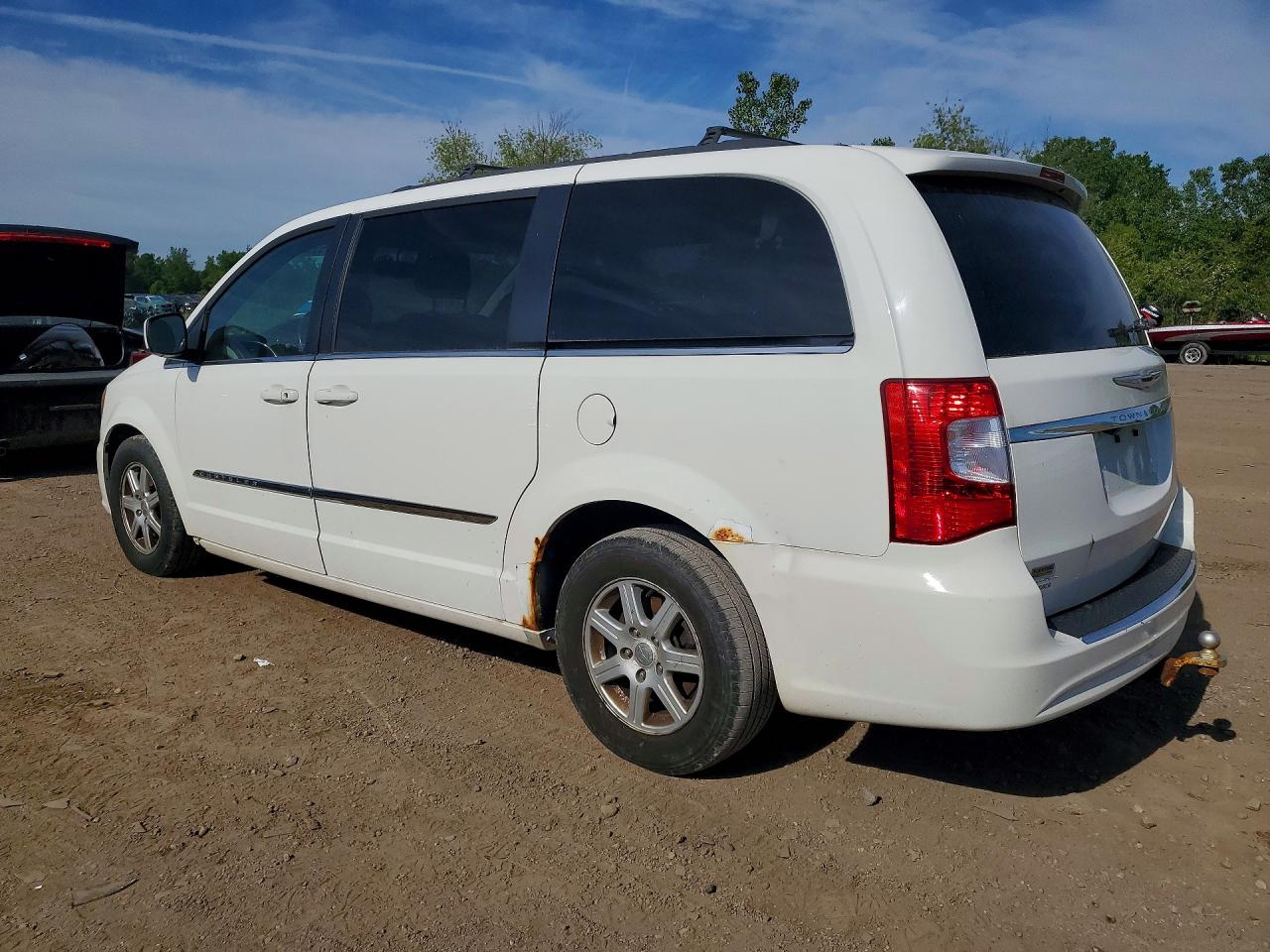 2013 Chrysler Town & Country Touring White vin: 2C4RC1BG8DR638135