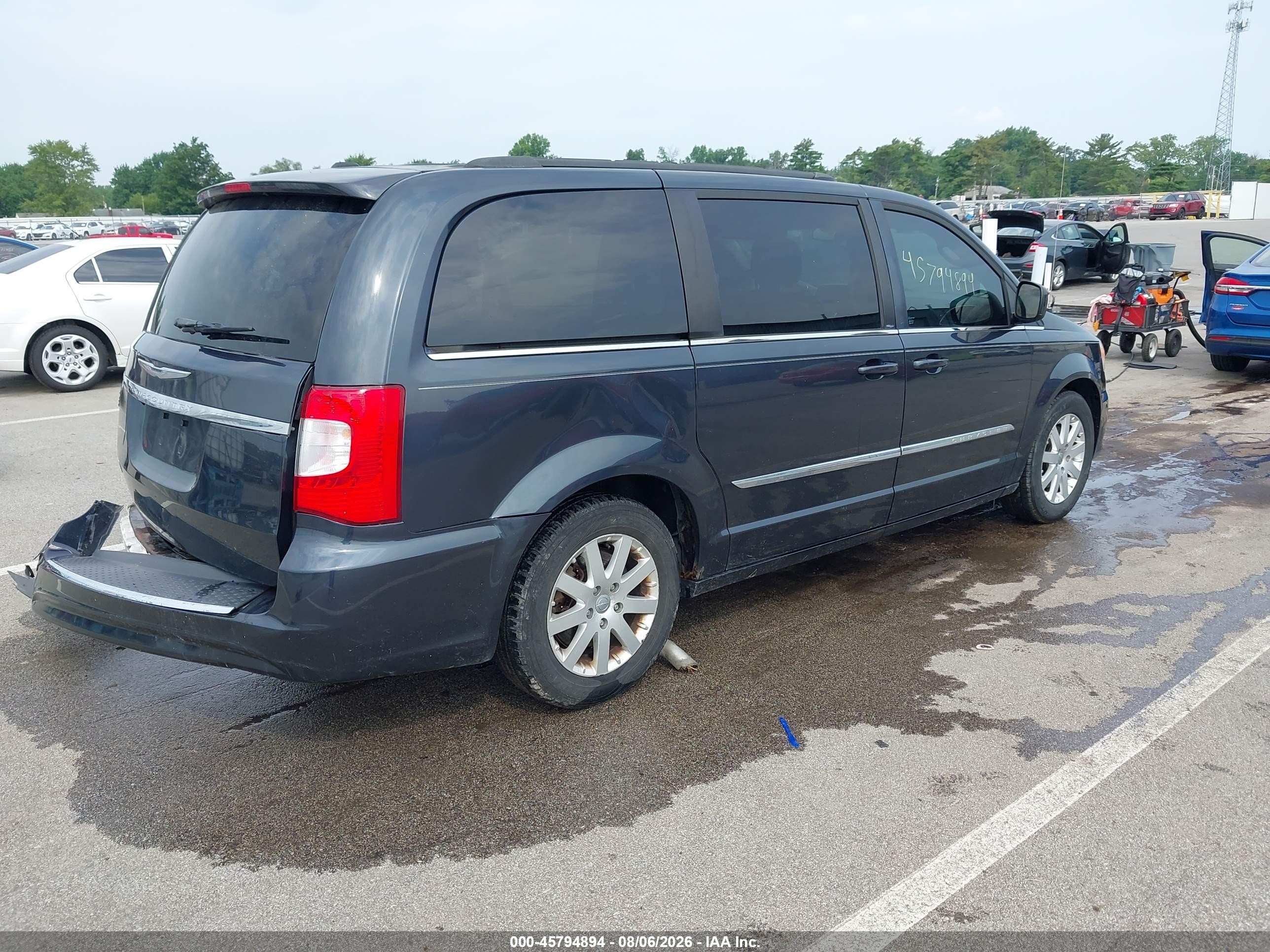 2013 Chrysler Town & Country Touring Blue vin: 2C4RC1BG8DR689182