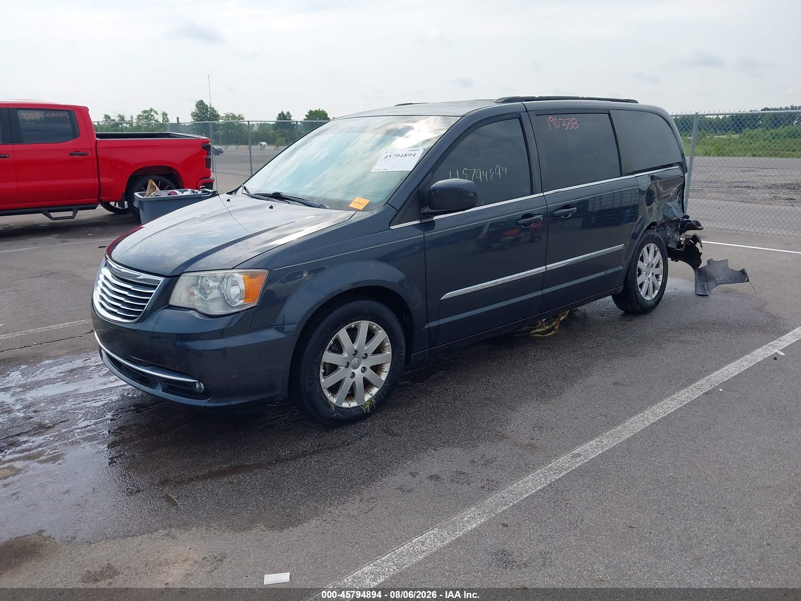2013 Chrysler Town & Country Touring Blue vin: 2C4RC1BG8DR689182