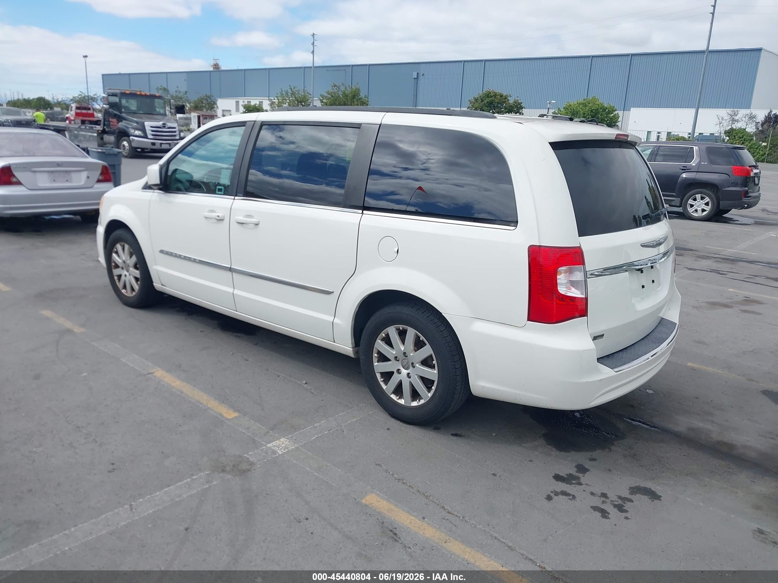 2013 Chrysler Town & Country Touring Белый vin: 2C4RC1BG8DR690798
