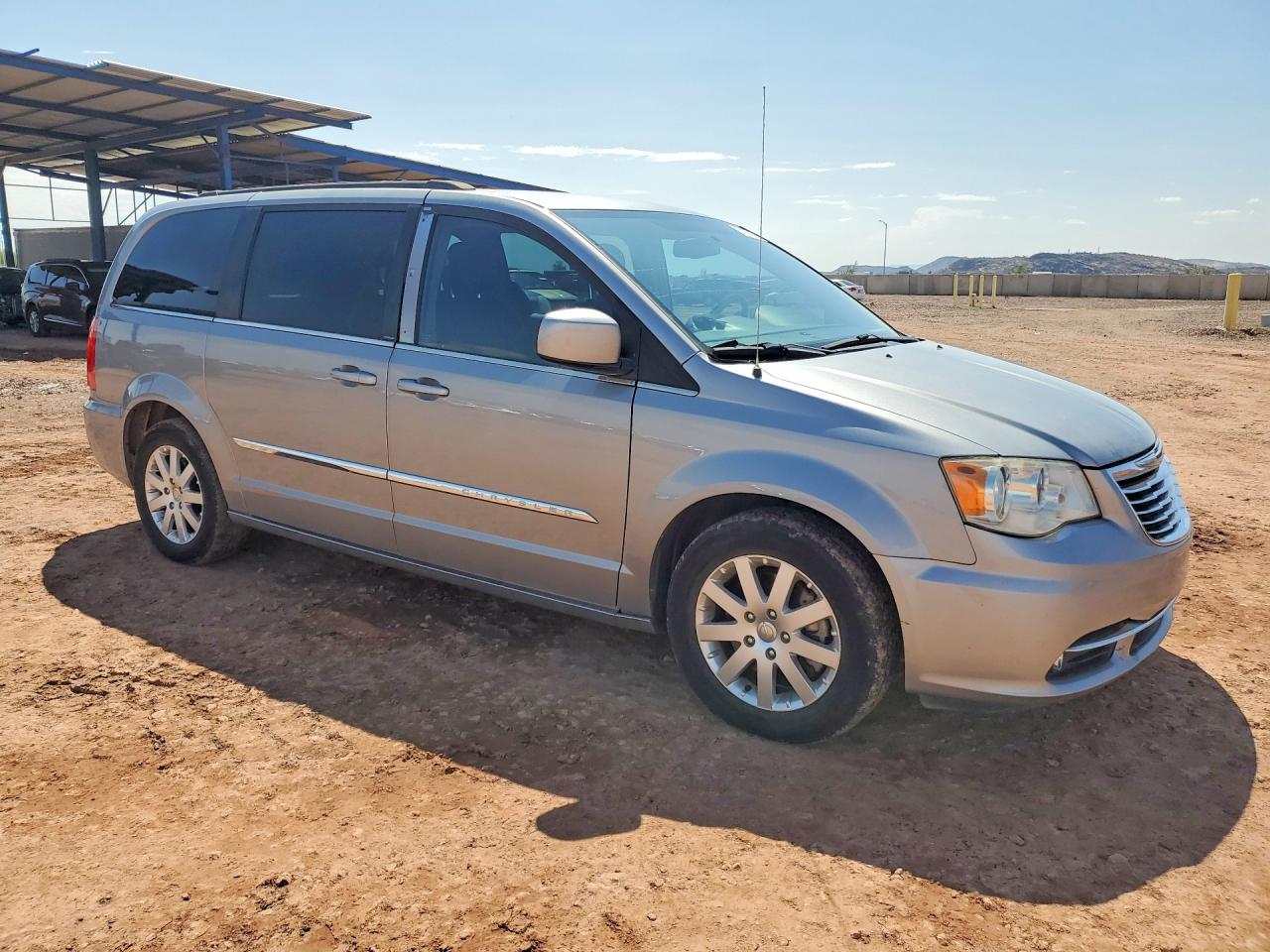 2013 Chrysler Town & Country Touring Silver vin: 2C4RC1BG8DR708393