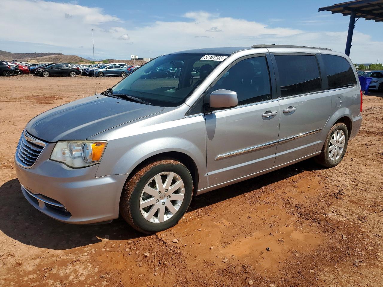 2013 Chrysler Town & Country Touring Silver vin: 2C4RC1BG8DR708393
