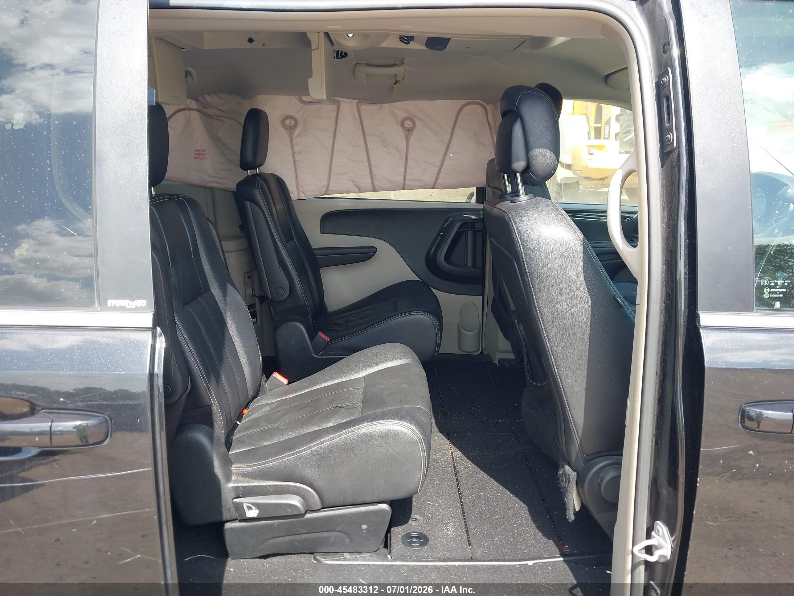 2013 Chrysler Town & Country Touring Black vin: 2C4RC1BG8DR756332