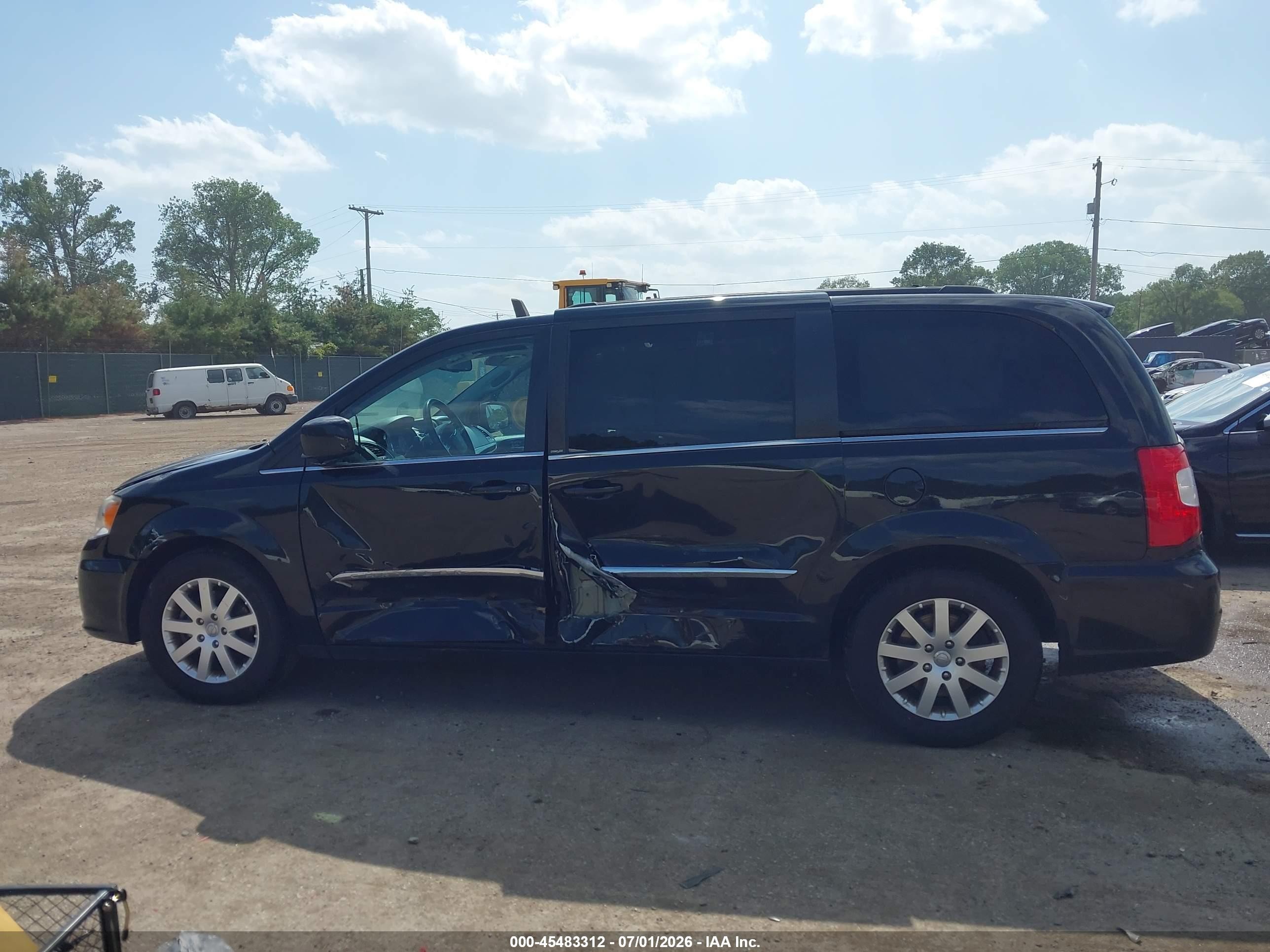2013 Chrysler Town & Country Touring Black vin: 2C4RC1BG8DR756332