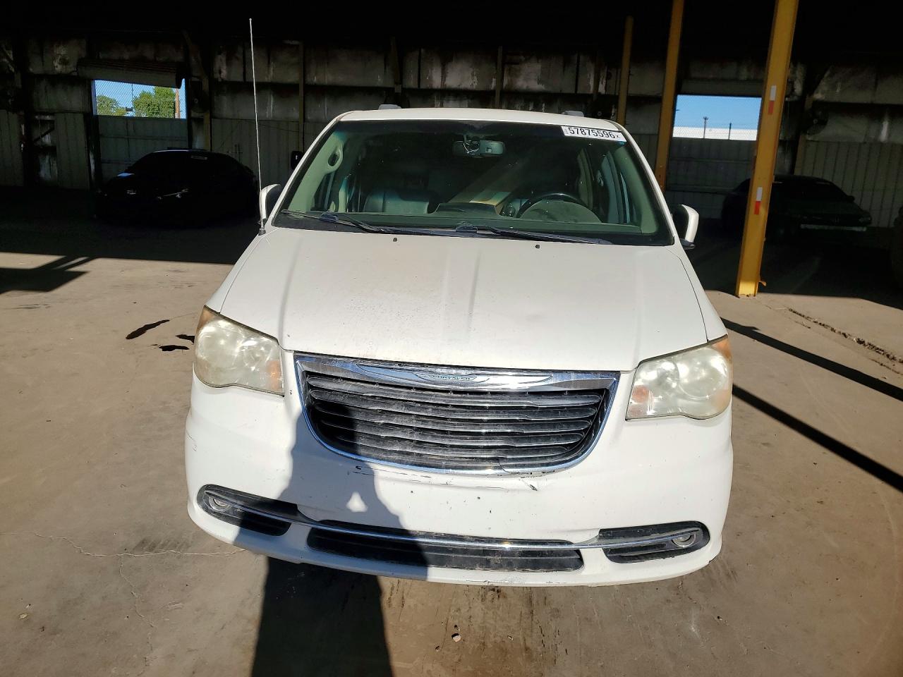 2013 Chrysler Town & Country Touring White vin: 2C4RC1BG8DR787743