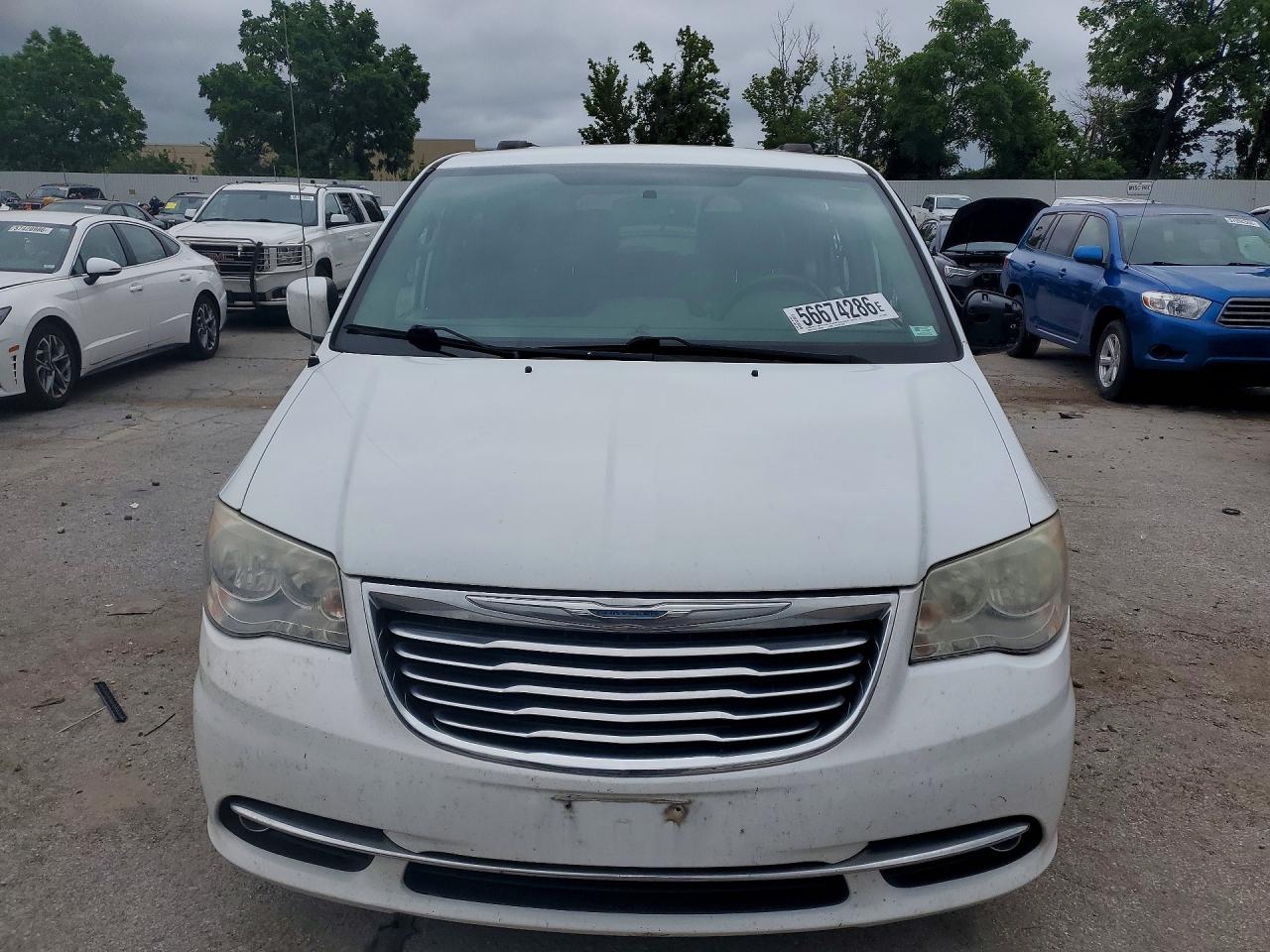 2014 Chrysler Town & Country Touring White vin: 2C4RC1BG8ER196006