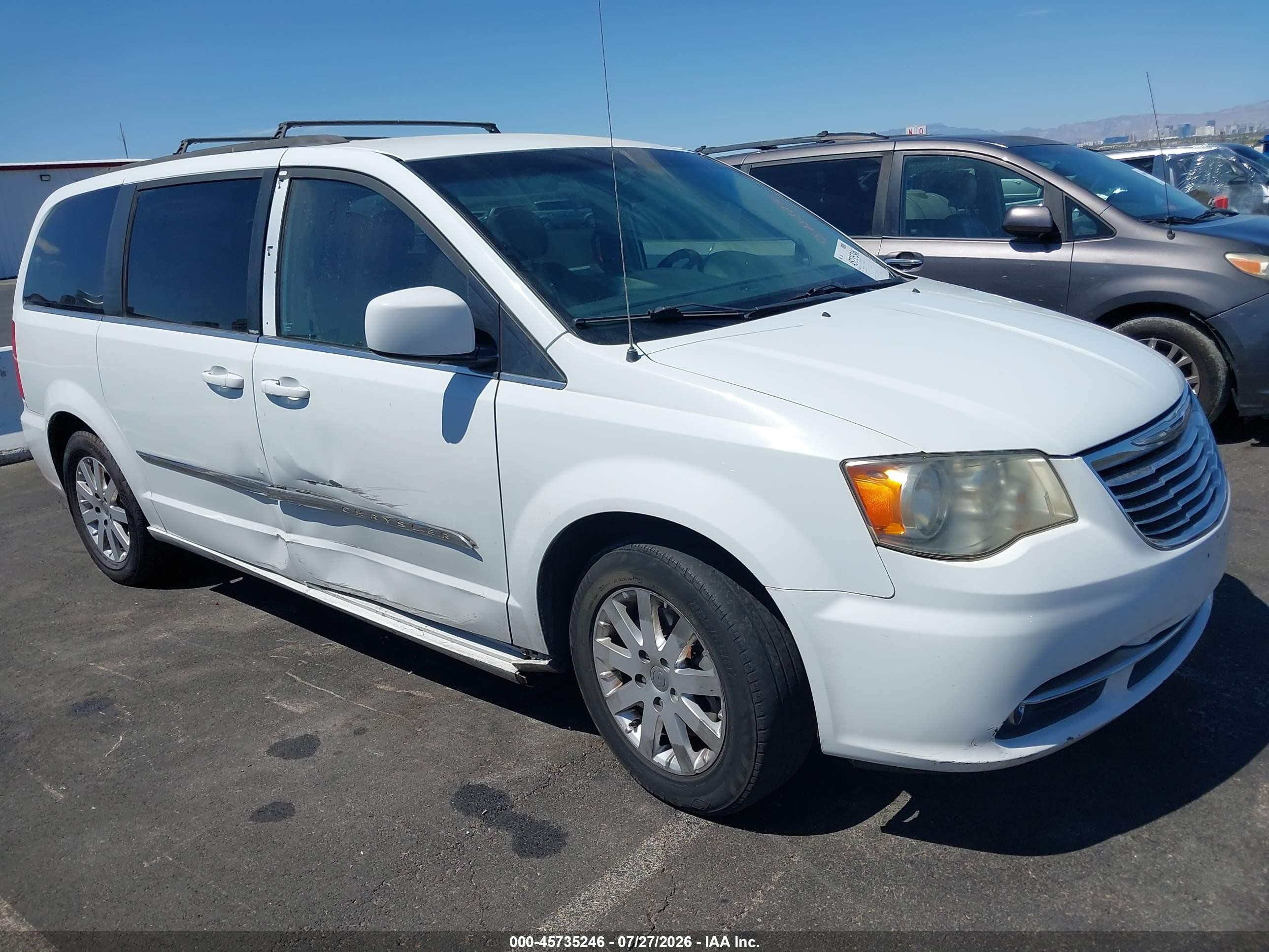 2014 Chrysler Town & Country Touring White vin: 2C4RC1BG8ER242918