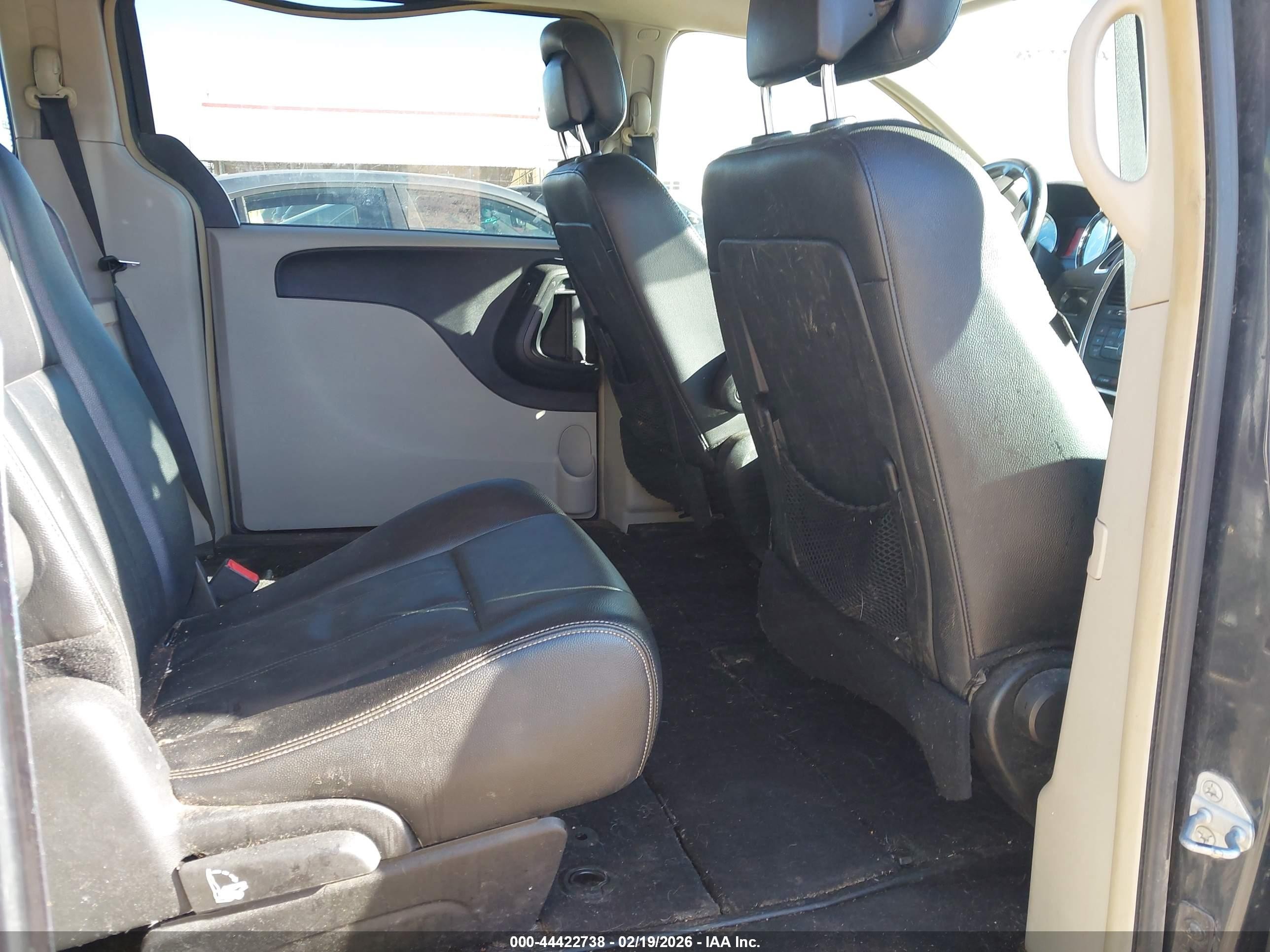 2014 Chrysler Town & Country Touring Black vin: 2C4RC1BG8ER271187