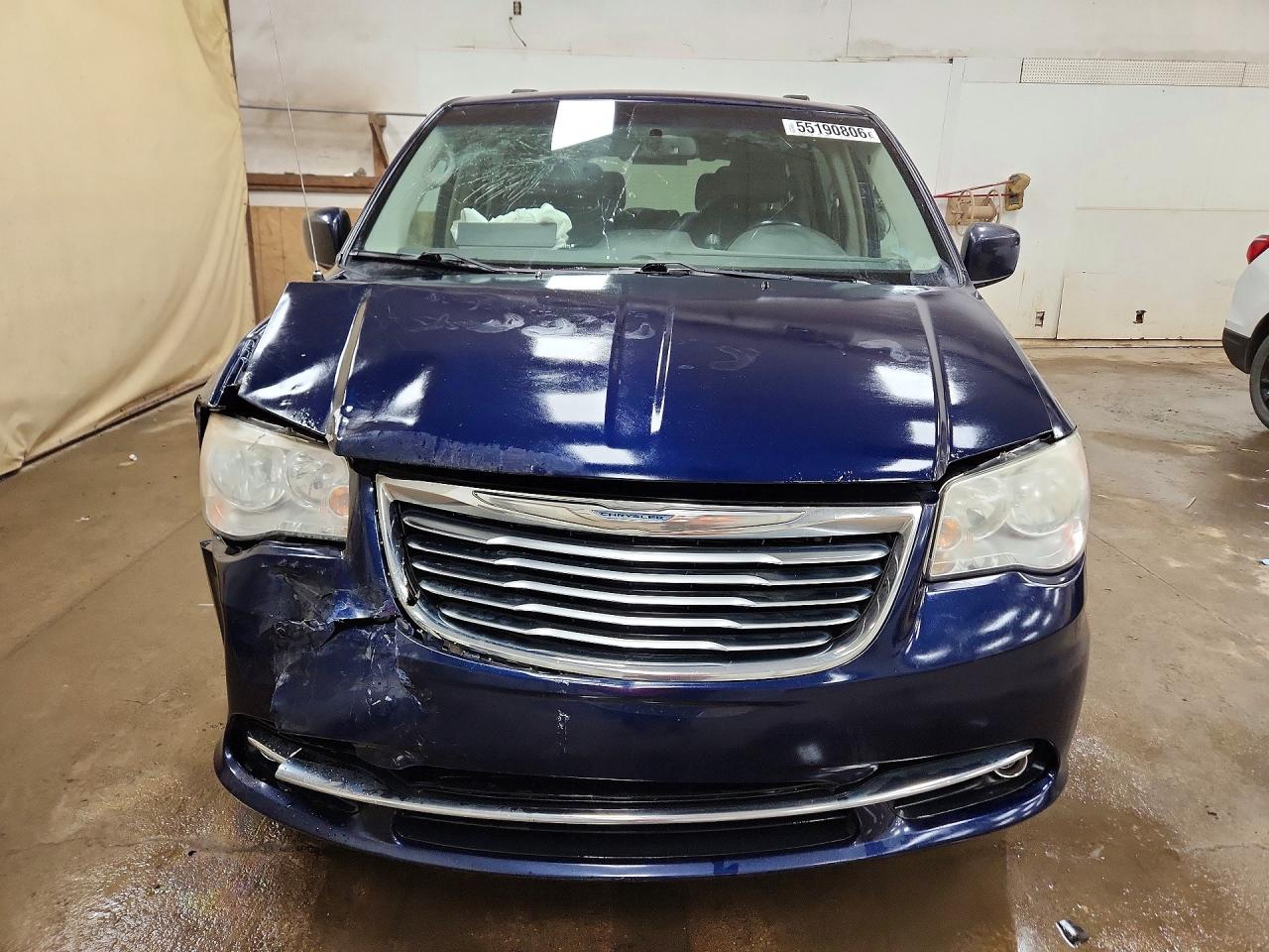 2014 Chrysler Town & Country Touring Blue vin: 2C4RC1BG8ER332960