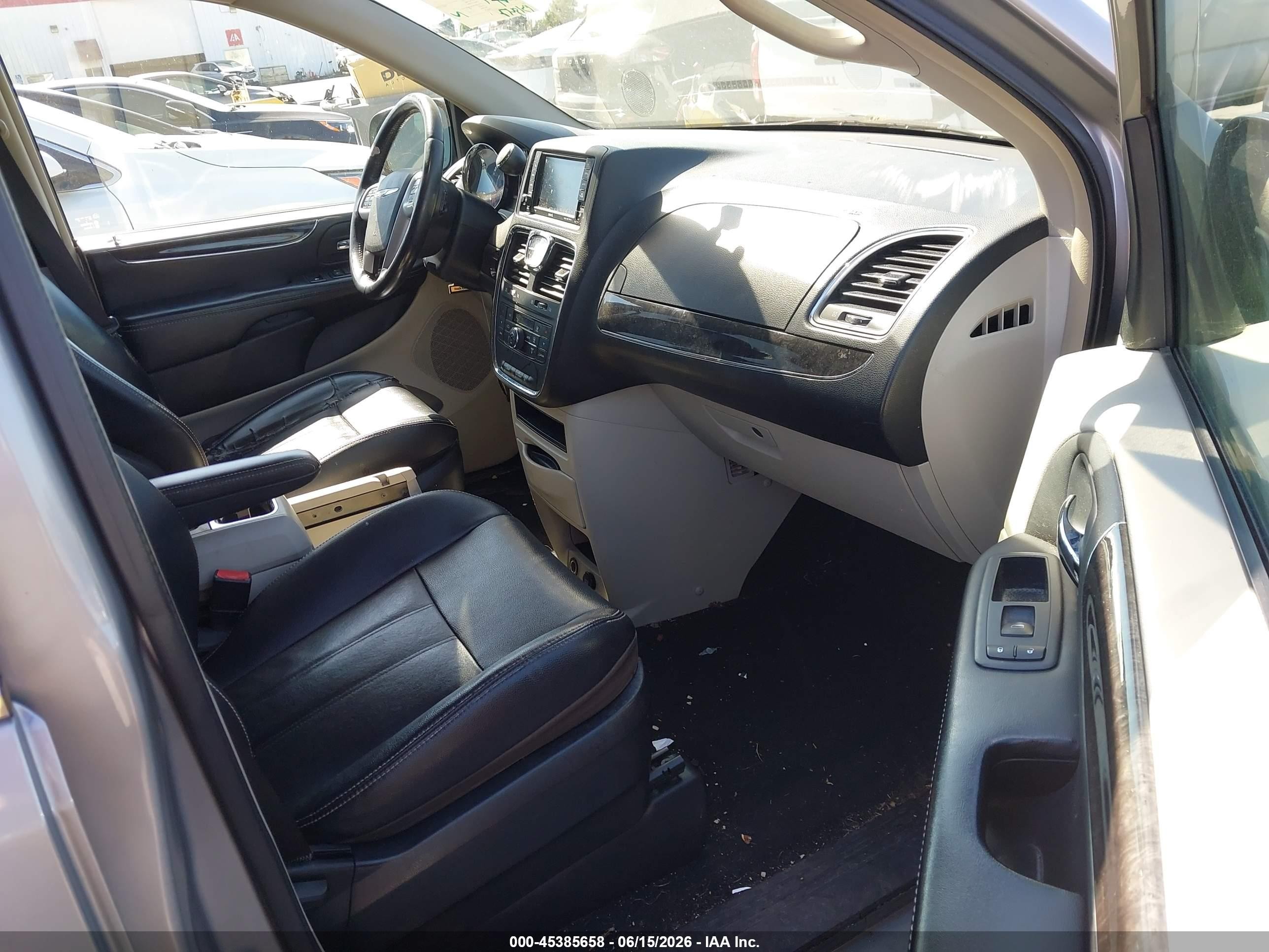 2014 Chrysler Town & Country Touring Gray vin: 2C4RC1BG8ER359544