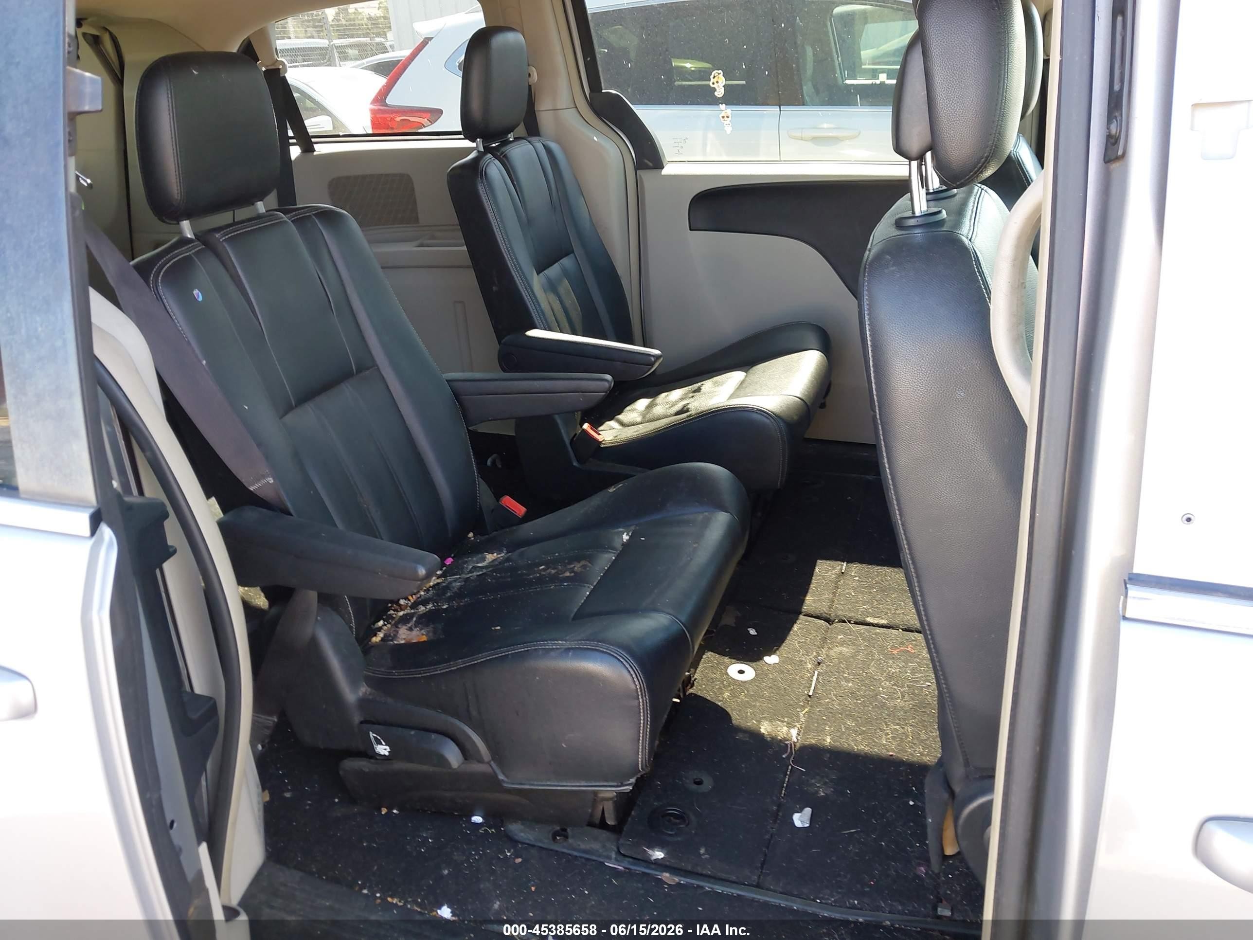 2014 Chrysler Town & Country Touring Gray vin: 2C4RC1BG8ER359544
